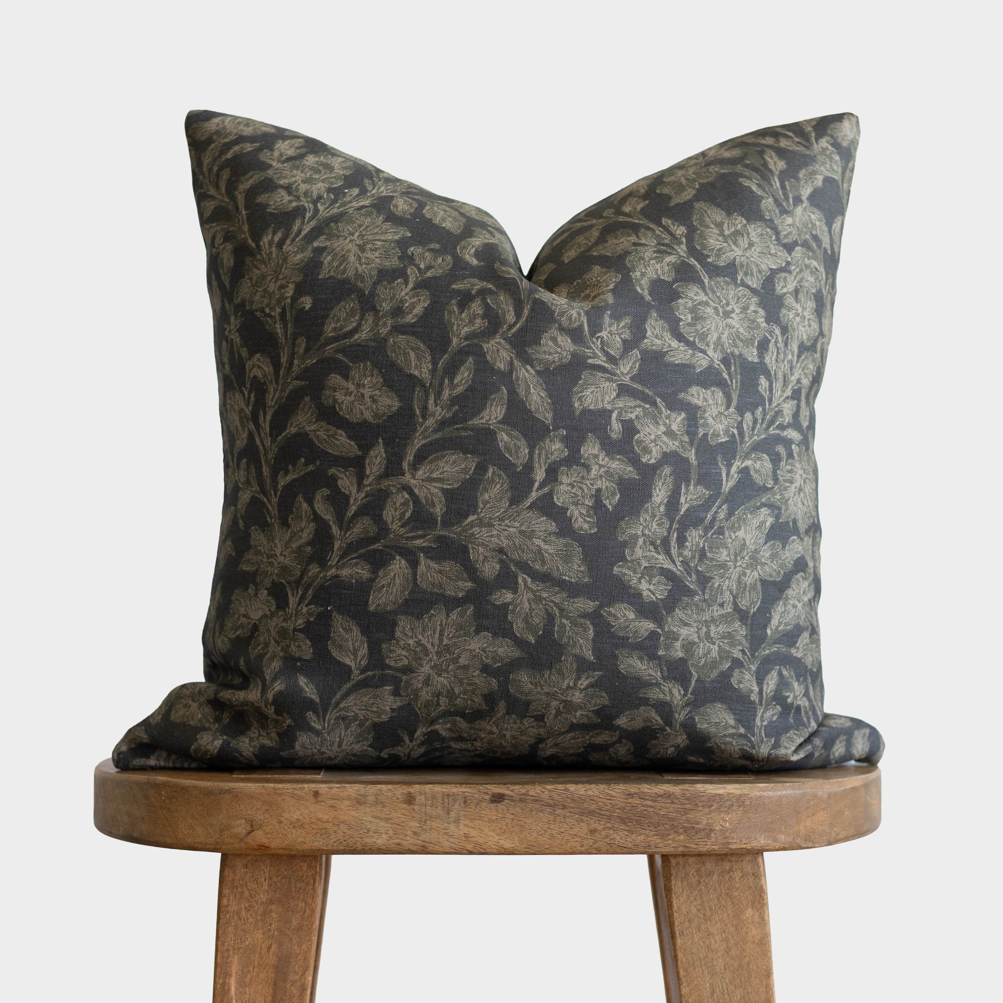 Edie in Linen - 18 | 20 | 22 - Image 12