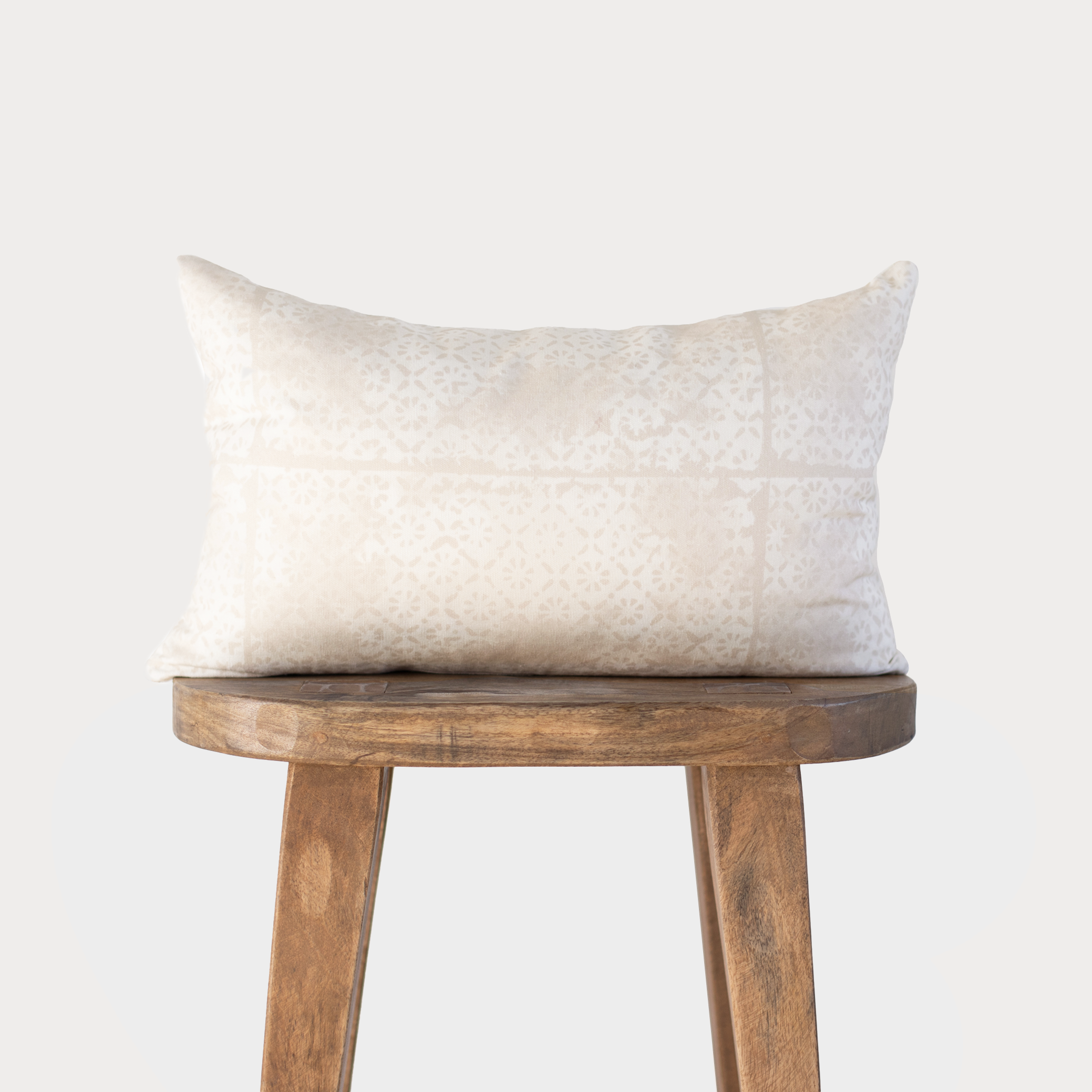 Faded Floral - 12x20