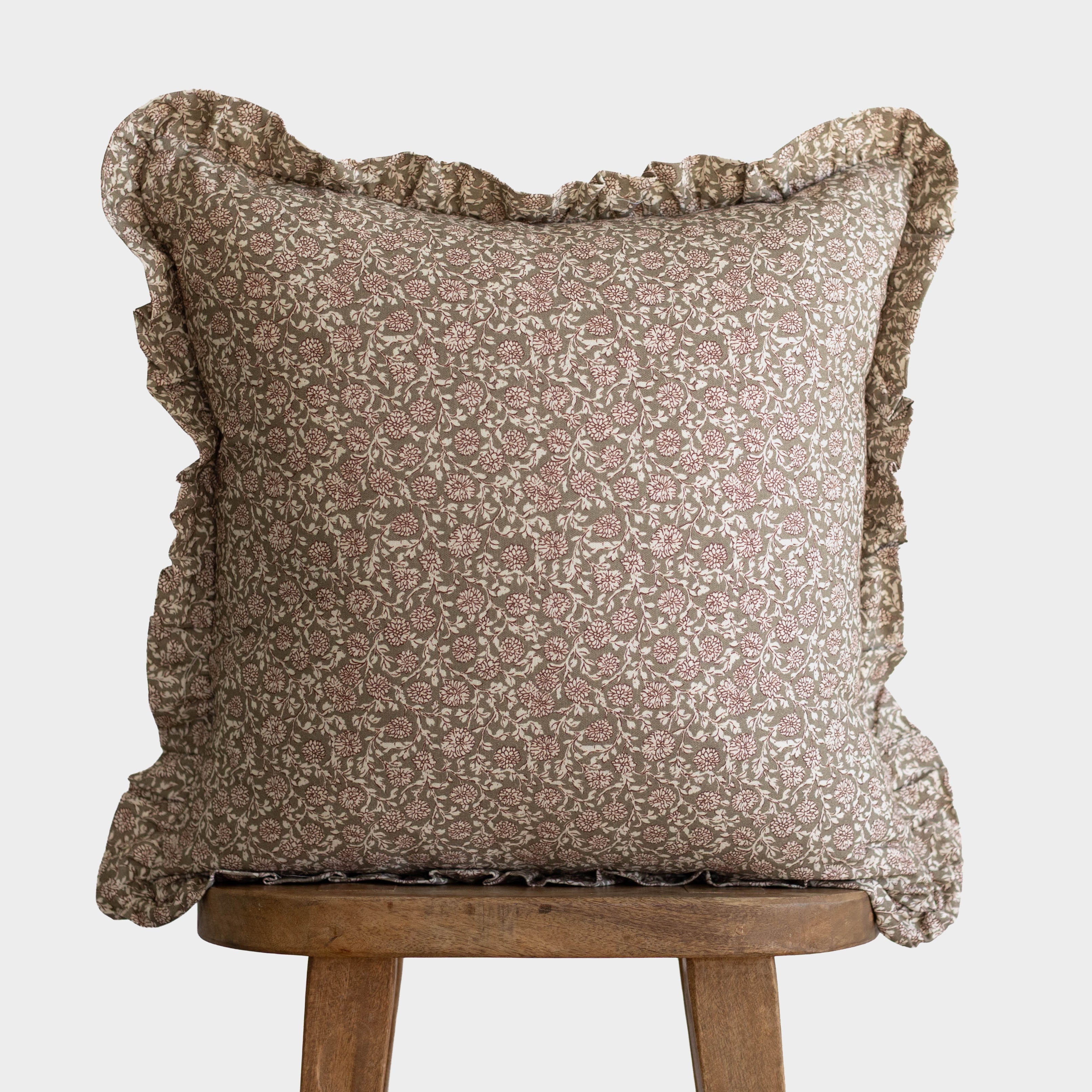 Elsie Ruffle - 18 | 22 - Image 12