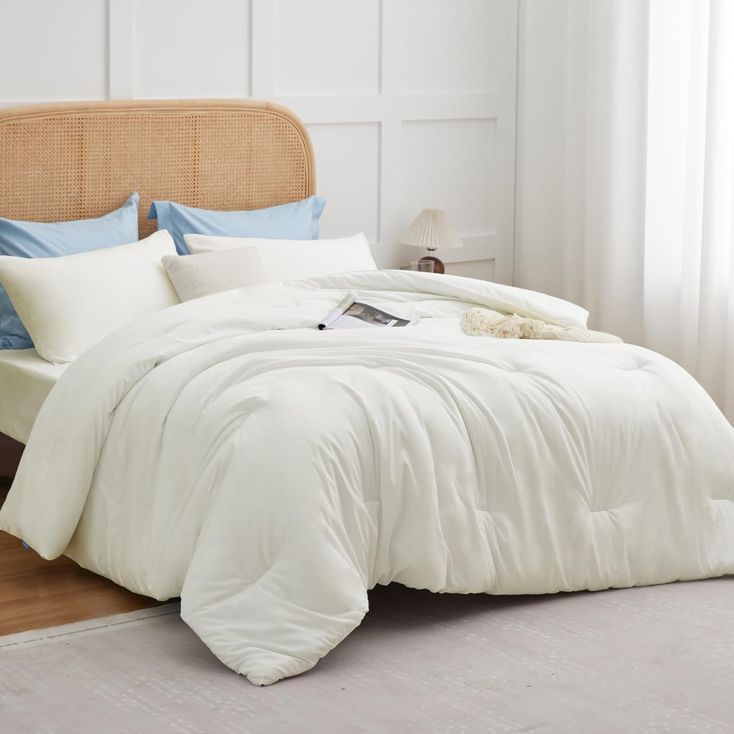 CozyLux Queen Comforter Set Black, 3 Pieces Solid Queen Comforter Breathable Quilted Style Bedding Sets, Luxury Soft Microfiber Down Alternative Comforter for All Season (1 Comforter & 2 Pillowcases) - Image 16