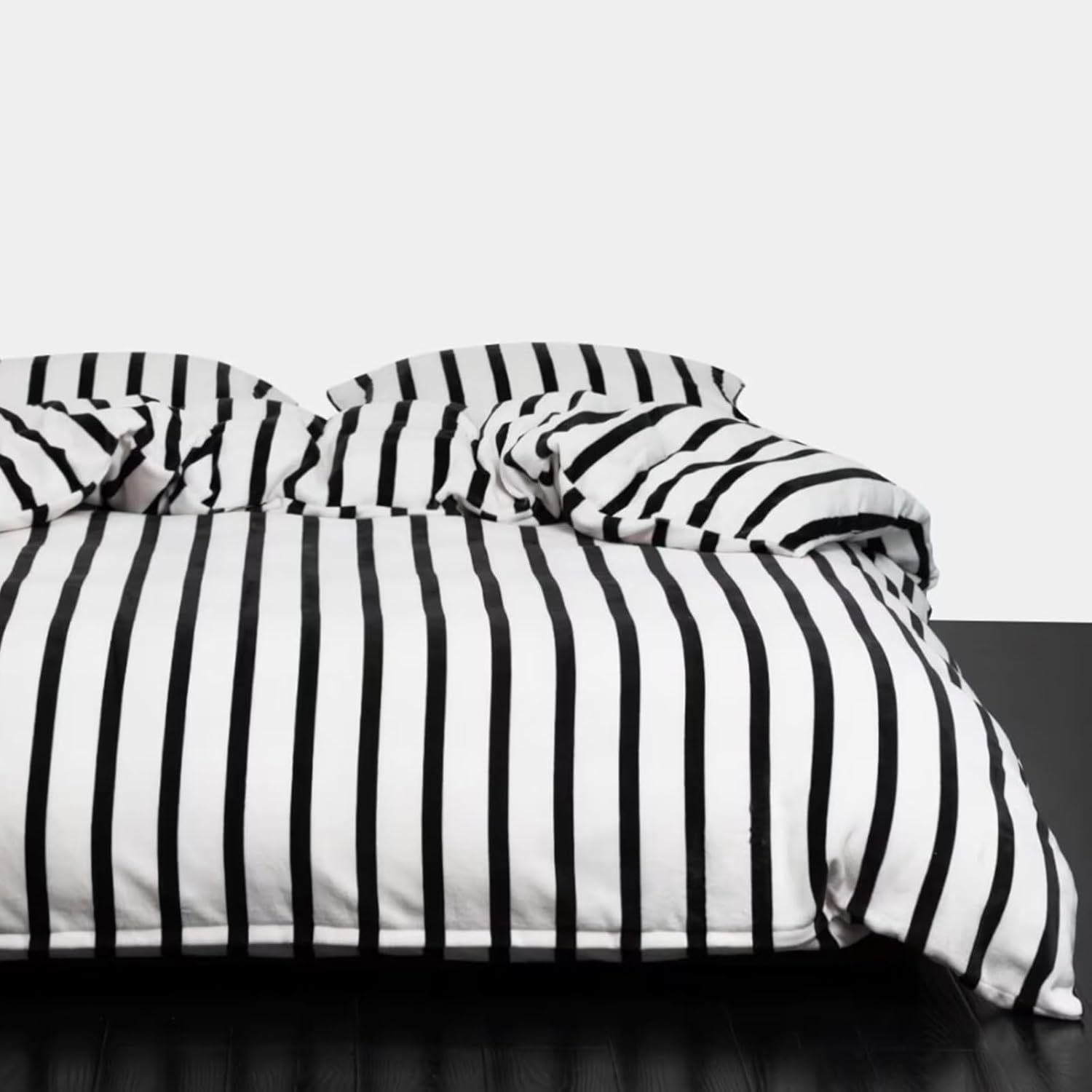 Bedbay Striped Queen Comforter Set Velvety Fleece Comforter Set Modern Style Striped Beding with 2 Pillowcases Lightweight 3 Pcs Boho Bedding Quilt Farmhouse Stripes Fluffy Bed Set for All Seasons - Image 7
