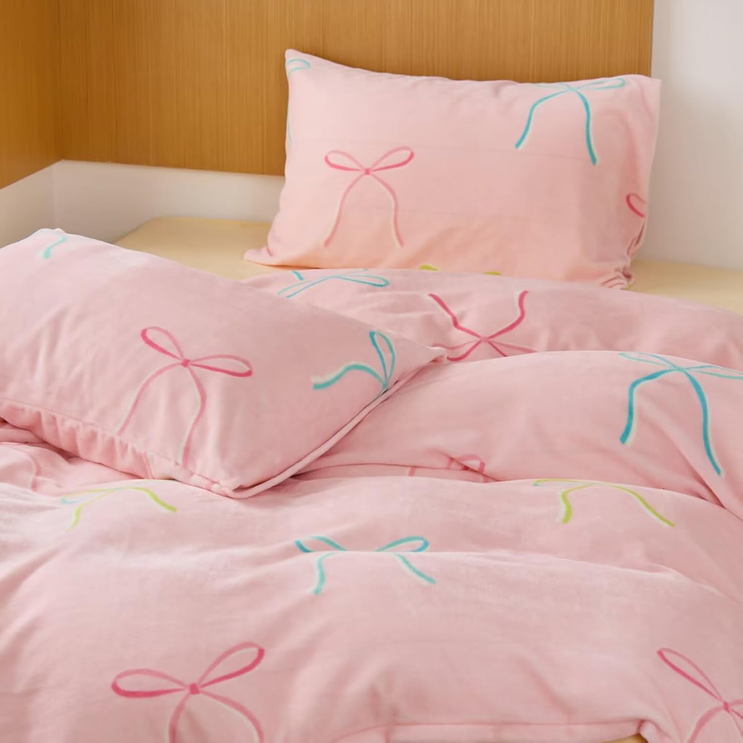 Bedbay Striped Queen Comforter Set Velvety Fleece Comforter Set Modern Style Striped Beding with 2 Pillowcases Lightweight 3 Pcs Boho Bedding Quilt Farmhouse Stripes Fluffy Bed Set for All Seasons - Image 15