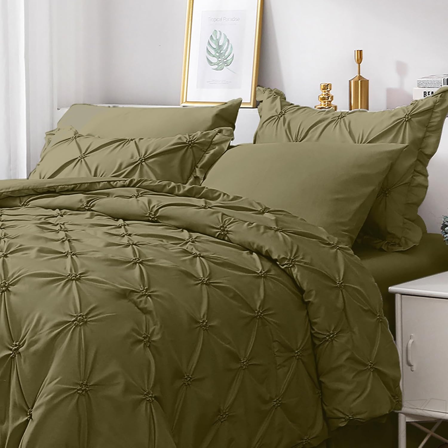 JOLLYVOGUE Queen Comforter Set 7 Pieces, Green Bed in a Bag Comforter Set for Bedroom, Bedding Comforter Sets with Comforter, Sheets,Ruffled Shams & Pillowcases - Image 19