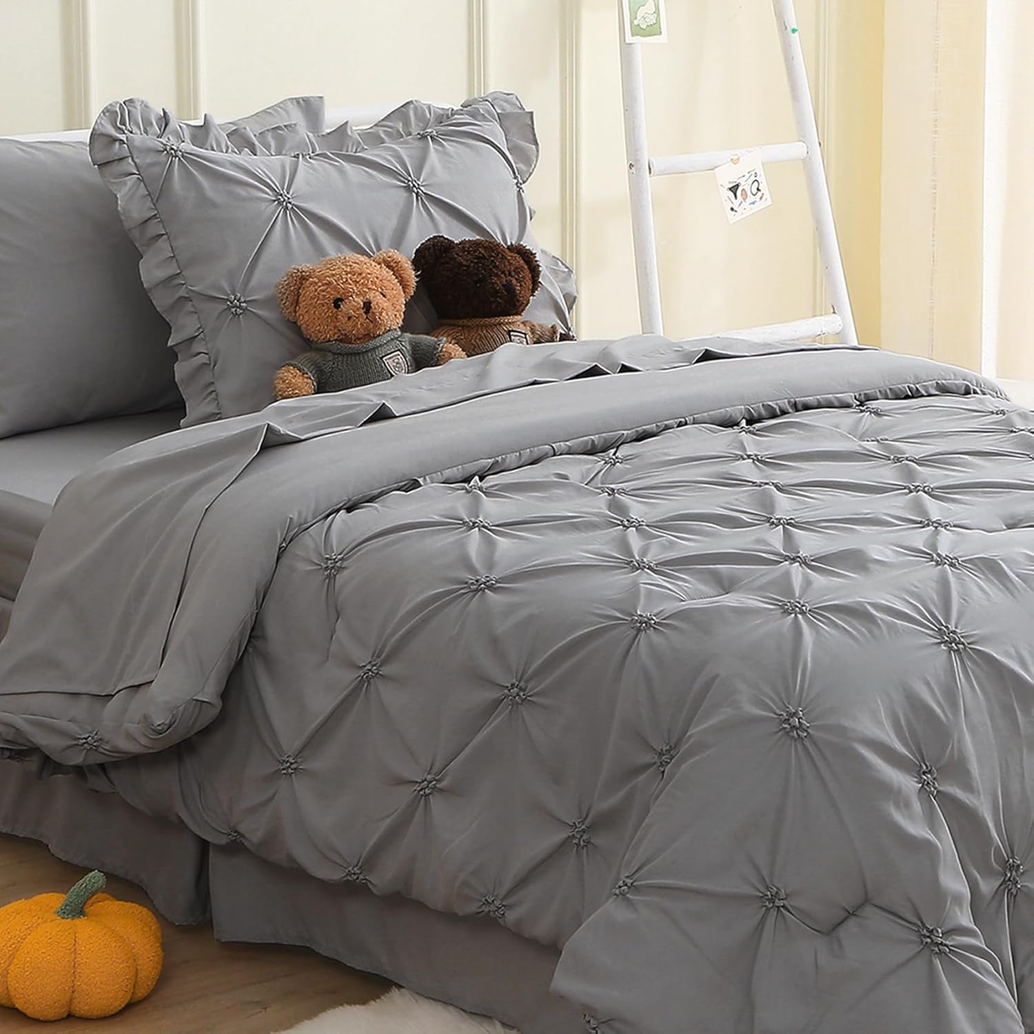 JOLLYVOGUE Queen Comforter Set 7 Pieces, Green Bed in a Bag Comforter Set for Bedroom, Bedding Comforter Sets with Comforter, Sheets,Ruffled Shams & Pillowcases - Image 14