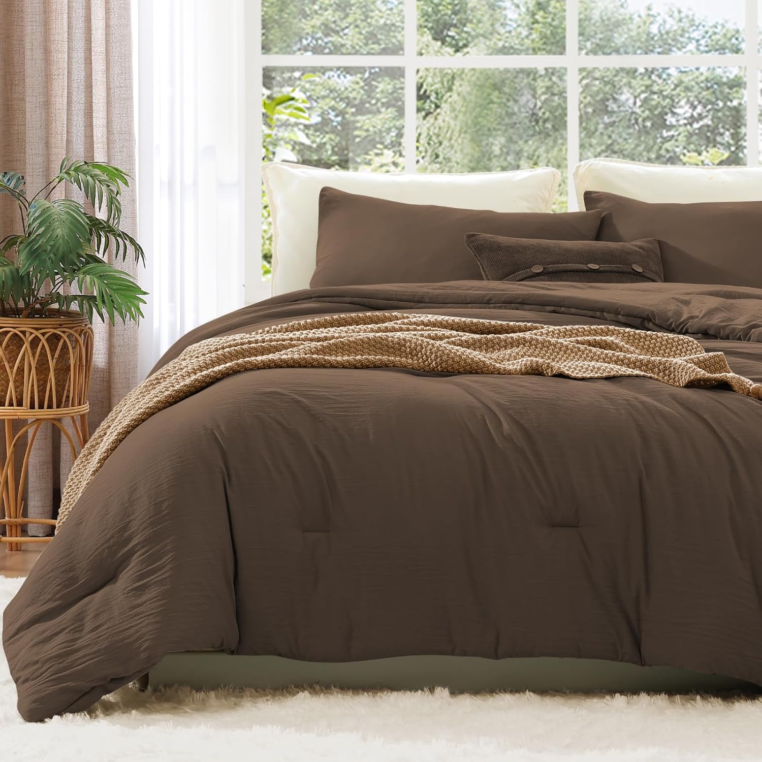 WRENSONGE King Size Comforter Set - 3 Pieces Olive Green Comforter Prewashed Soft Lightweight for All Seasons,Fluffy Down Alternative Comforter King Size with 2 Pillow Shams - Image 18