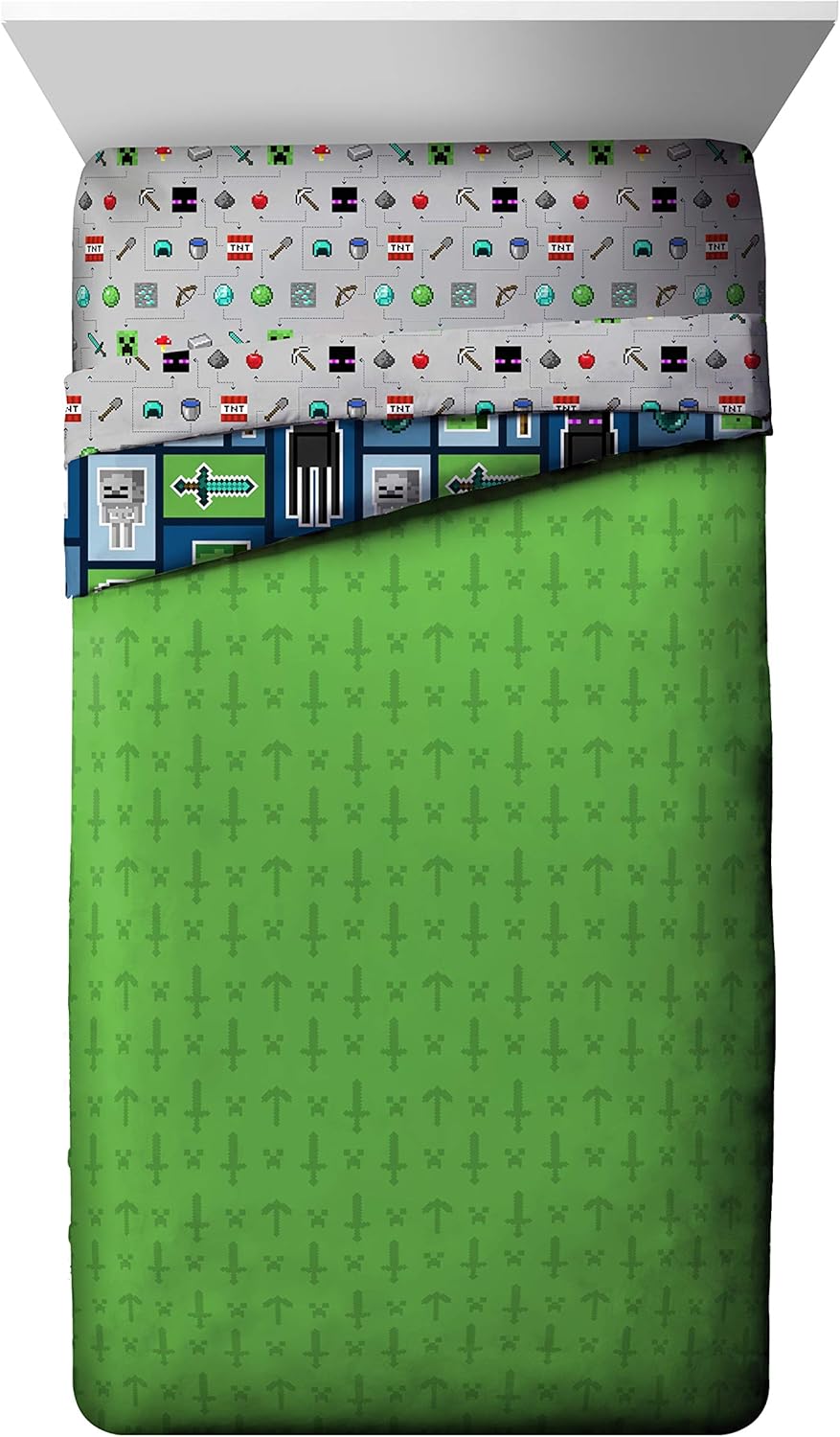 Jay Franco Minecraft Monster Hunters 4 Piece Twin Bed Set - Includes Reversible Comforter & Sheet Set - Bedding Features Creeper - Super Soft Fade Resistant Microfiber (Official Minecraft Product) - Image 3