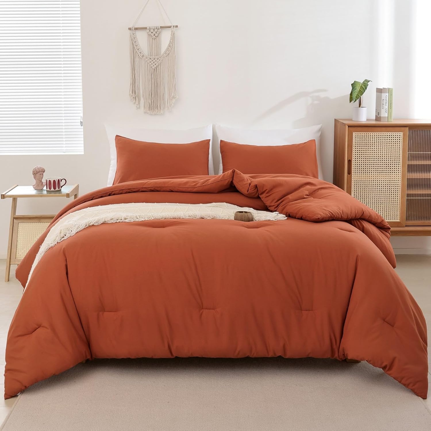 ROSGONIA Queen Comforter Set Burnt Orange, 3pcs (1 Boho Terracotta Comforter & 2 Pillowcases), Lightweight Fall Bedding Rust Blanket All Season Quilt - Image 3