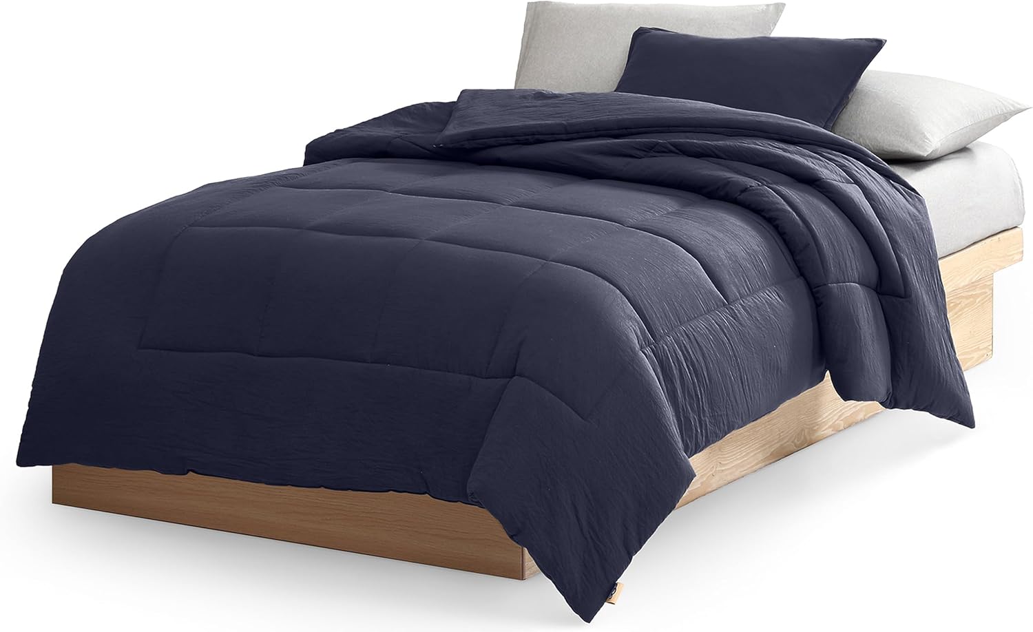 UGG Full/Queen Comforter Set with 2 Pillow Shams, Lightweight Down Alternative Blanket, Reversible Cozy Warm All Season Washable, Hypoallergenic Bedding Set, Navy Blue (Leonora) - Image 7