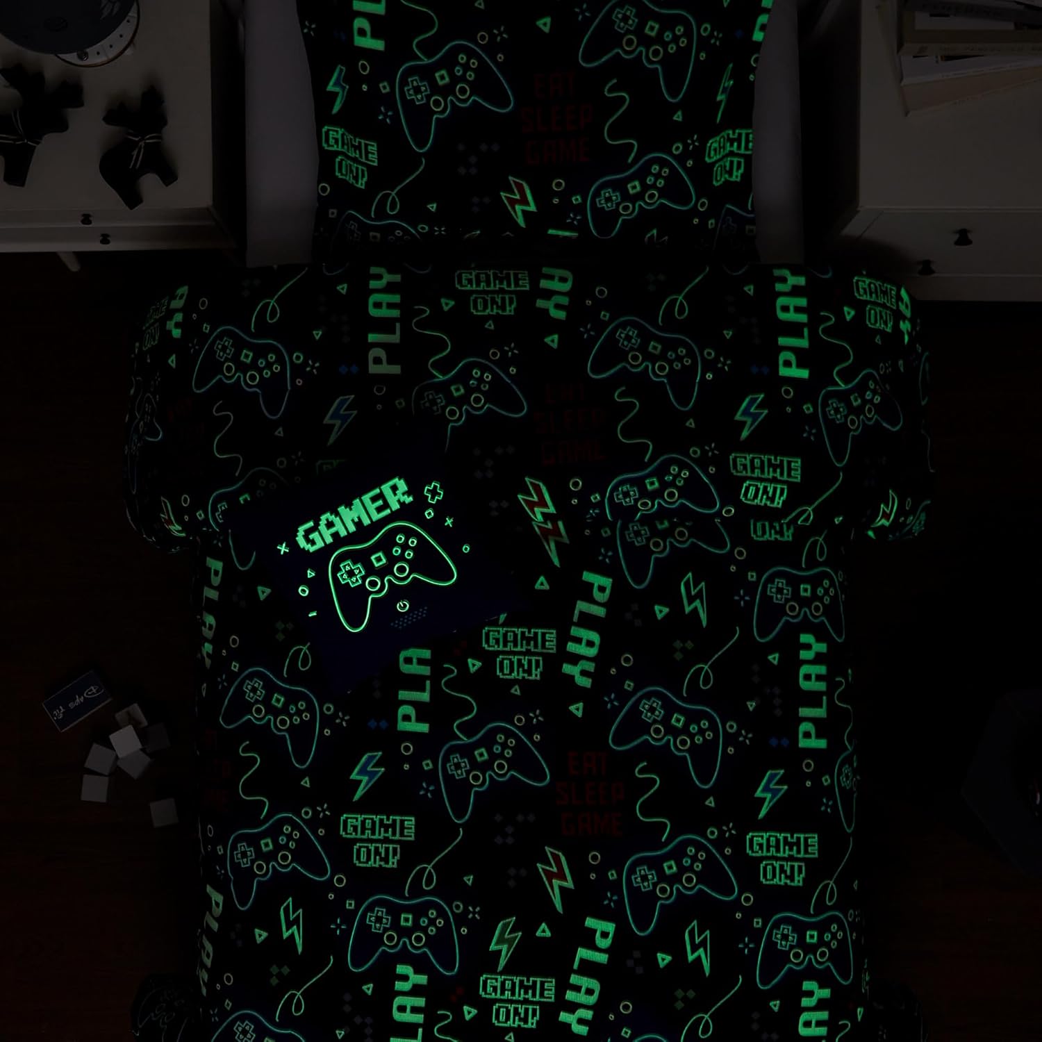 Kids Comforter Set Twin Size for Boys, Glow in The Dark Gamer Bedding Set 1 Comforter, 1 Decor Pillow, 1 Pillow Sham, Twin XL Comforter Set Dorm Bedding - Image 4