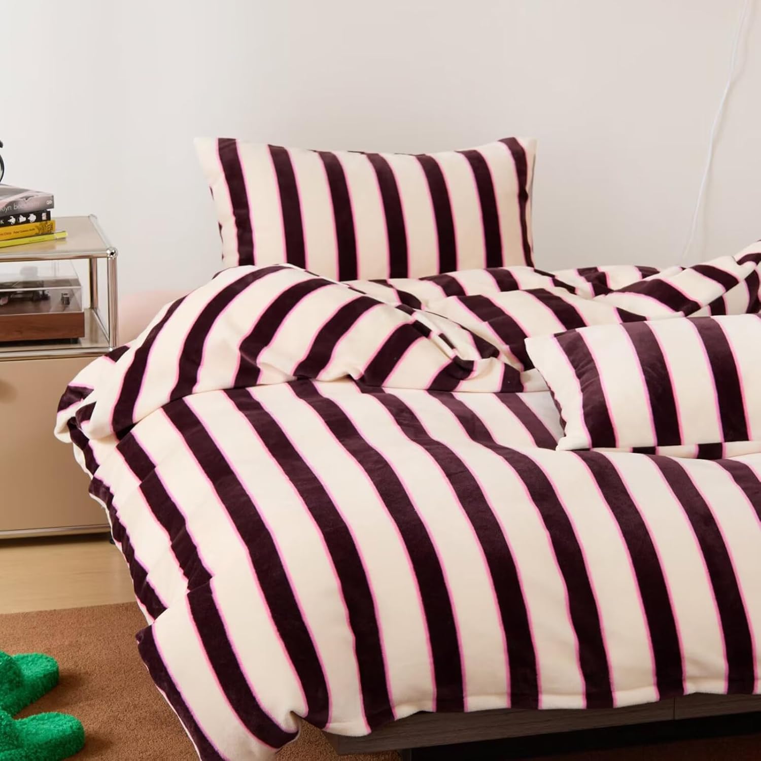 Bedbay Striped Queen Comforter Set Velvety Fleece Comforter Set Modern Style Striped Beding with 2 Pillowcases Lightweight 3 Pcs Boho Bedding Quilt Farmhouse Stripes Fluffy Bed Set for All Seasons - Image 2