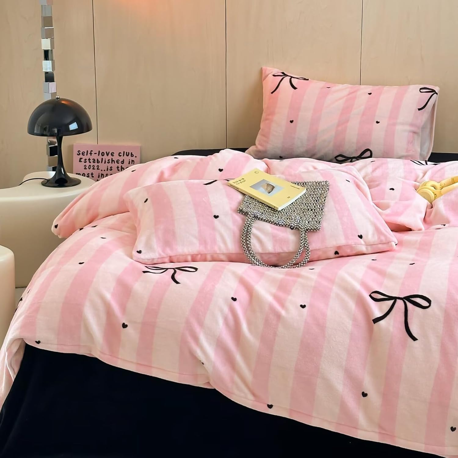 Bedbay Striped Queen Comforter Set Velvety Fleece Comforter Set Modern Style Striped Beding with 2 Pillowcases Lightweight 3 Pcs Boho Bedding Quilt Farmhouse Stripes Fluffy Bed Set for All Seasons - Image 16