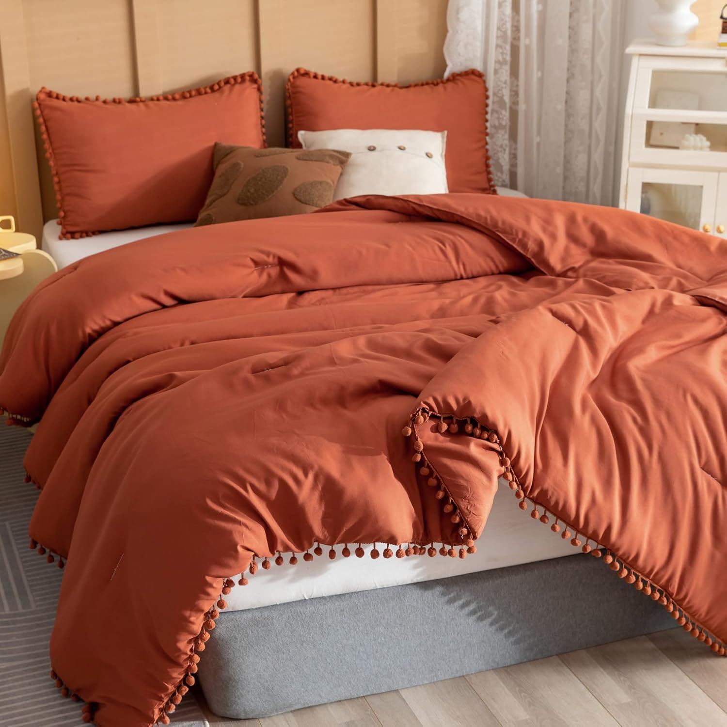 YIRDDEO Queen Comforter Set - Comforter Queen Size Sets with Ball Pom Fringe, Soft Bedding Set for All Seasons - 3 Pieces, 1 Comforter (90"x90") & 2 Pillow Shams (20"x26"), Blush - Image 23