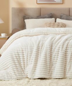 BEDELITE Fleece Queen Comforter Set -Super Soft & Warm Fluffy Cream White Bedding, Luxury Fuzzy Heavy Bed Set for Winter with 2 Pillow Cases