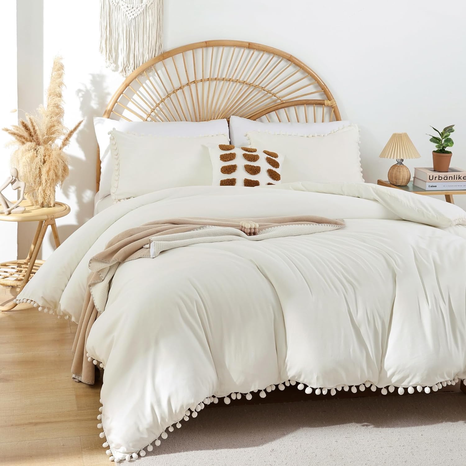 YIRDDEO Queen Comforter Set - Comforter Queen Size Sets with Ball Pom Fringe, Soft Bedding Set for All Seasons - 3 Pieces, 1 Comforter (90"x90") & 2 Pillow Shams (20"x26"), Blush - Image 22