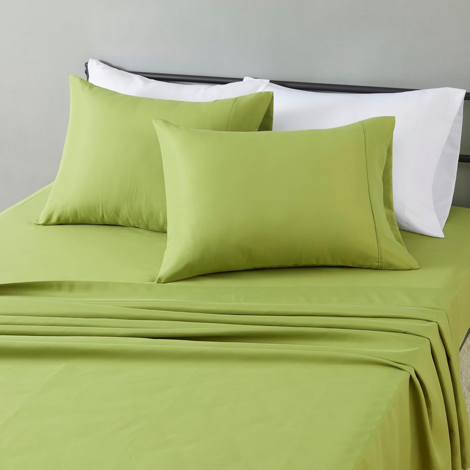 Amazon Basics Lightweight Super Soft, Breathable Easy Care Microfiber 4 Piece Bed Sheet Set with 14-Inch Deep Pockets, Queen, Beige, Solid - Image 70