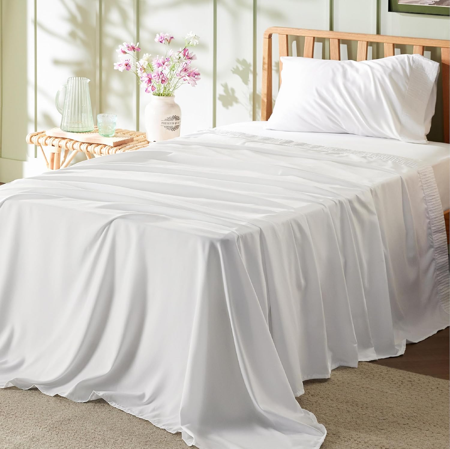 Bedsure Queen Sheet Set - 4 Pieces Soft Queen Size Sheets - Breathable & Cooling - Hotel Luxury - Easy Care Polyester Microfiber Bedding for Women, Men, Bright White - Image 11