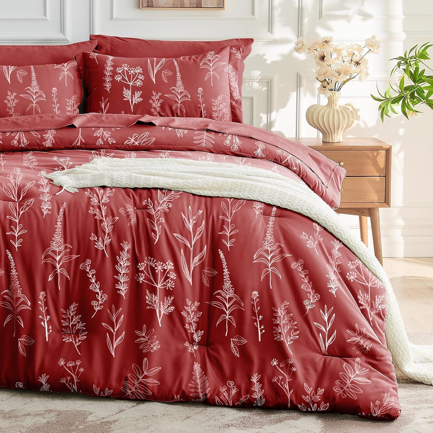 MUXHOMO Bed in a Bag Queen 7 Pieces, Sage Green Queen Comforter Set Reversible Botanical Flowers Design, Ultra Soft & Breathable Bedding Sets with Comforter, Sheets, Pillowcases & Shams - Image 24