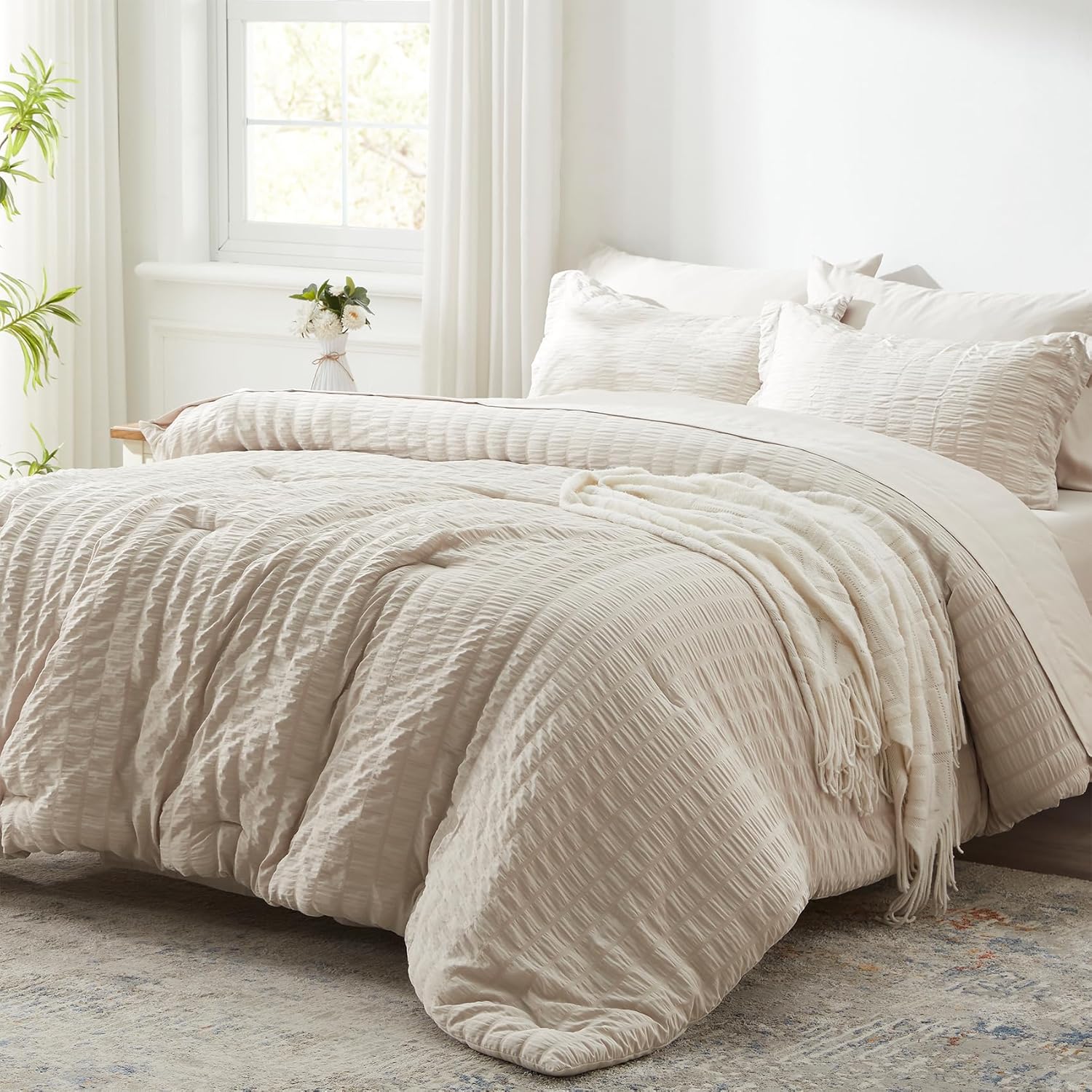 Zzlpp Queen Comforter Set 7 Pieces, Olive Green Seersucker Bed in a Bag with Comforter and Sheets, All Season Bedding Sets with 1 Comforter, 2 Pillow Shams, 2 Pillowcases, 1 Flat Sheet - Image 9