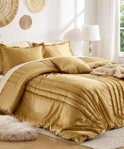 MUSSEL Bedding Comforter Set Queen Size 3 Pieces-Luxury Shiny Gold Striped Lightweight Bedroom Comforter Queen Size,Soft Velvet Bed Set with 2 Shams