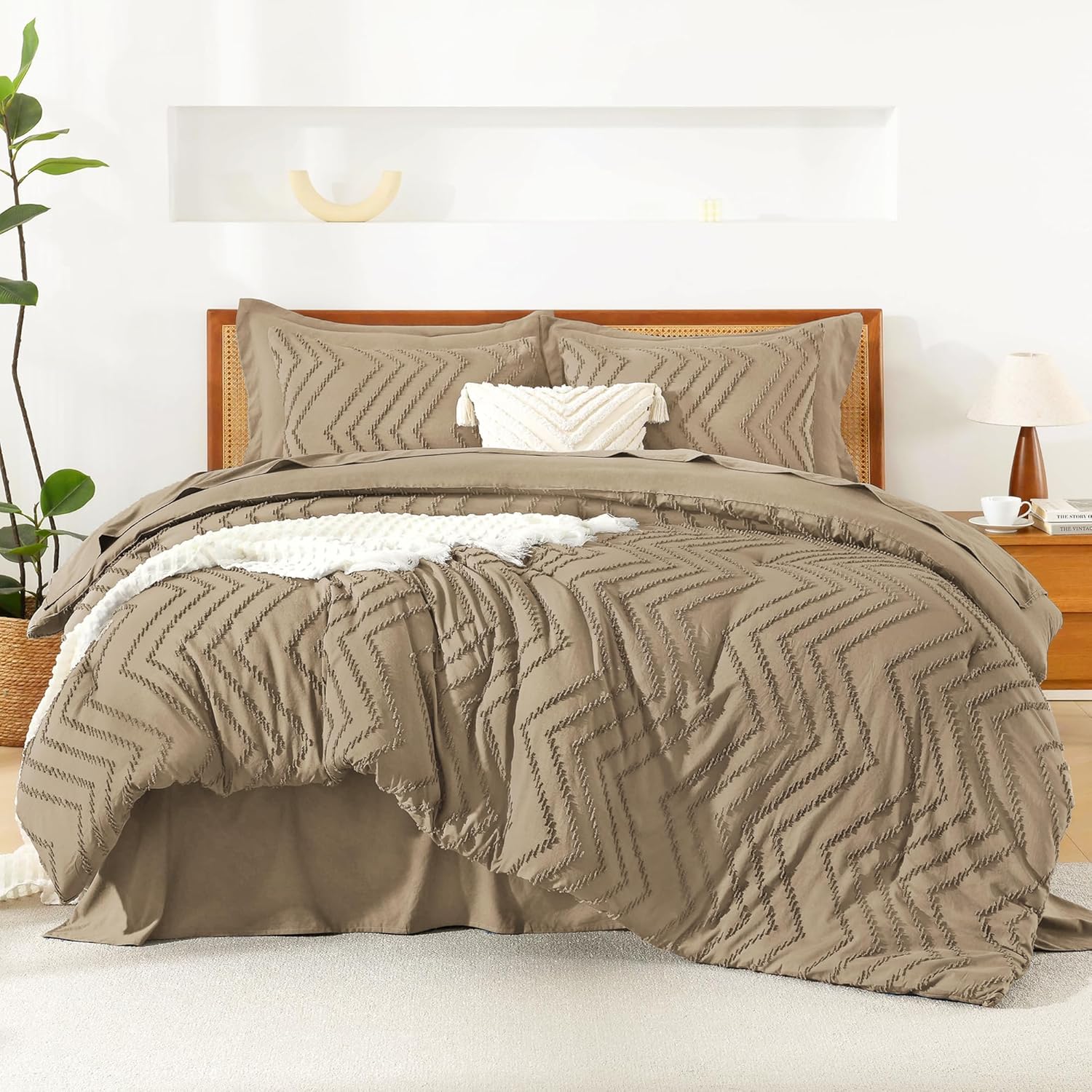 Litanika California King Size Comforter Set with Sheets Beige - 7 Pieces Bed in a Bag Cal King Chevron Tufted Complete Bedding Sets with Comforter, Sheets, Pillowcases & Shams - Image 28