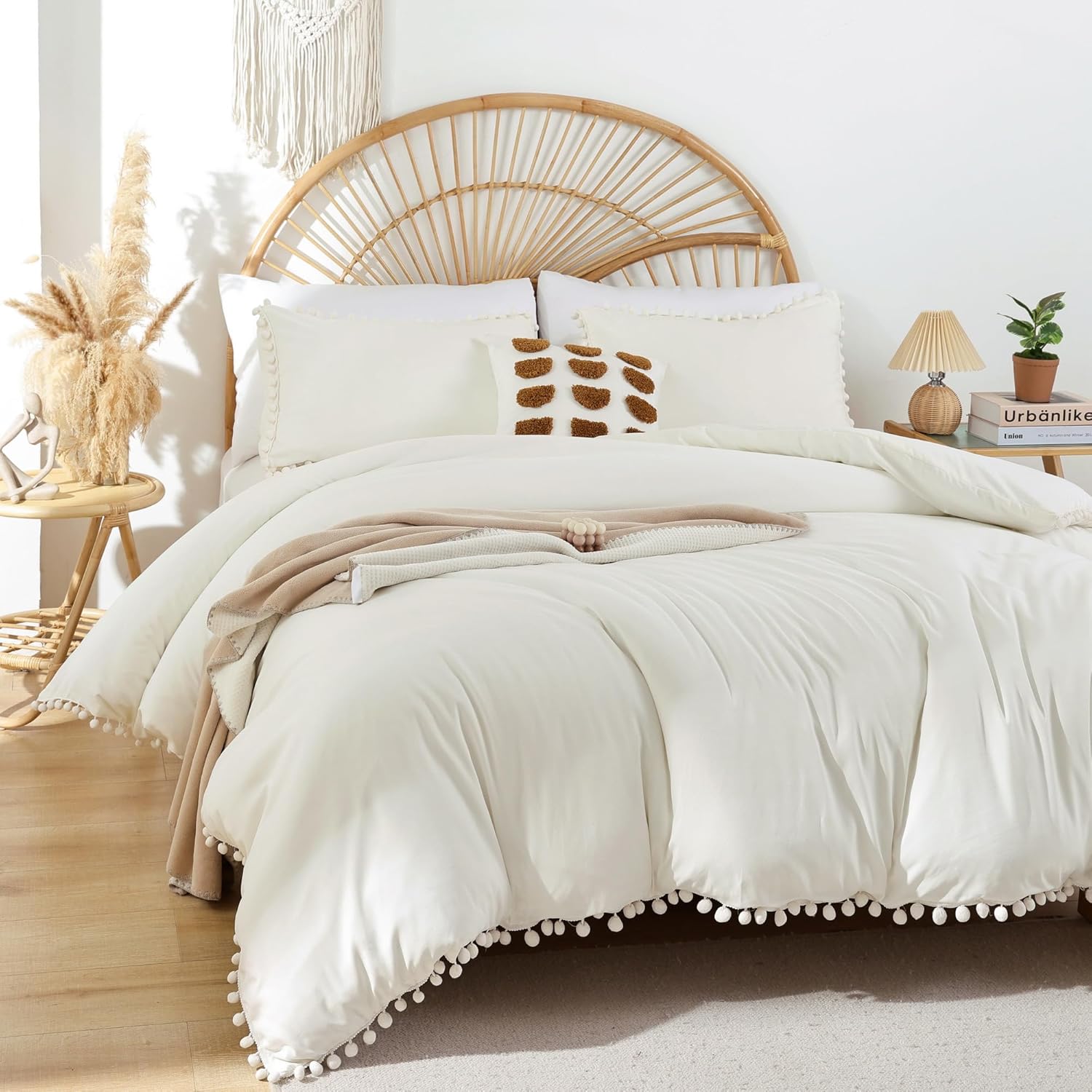 YIRDDEO Queen Comforter Set - Comforter Queen Size Sets with Ball Pom Fringe, Soft Bedding Set for All Seasons - 3 Pieces, 1 Comforter (90"x90") & 2 Pillow Shams (20"x26"), Blush - Image 11