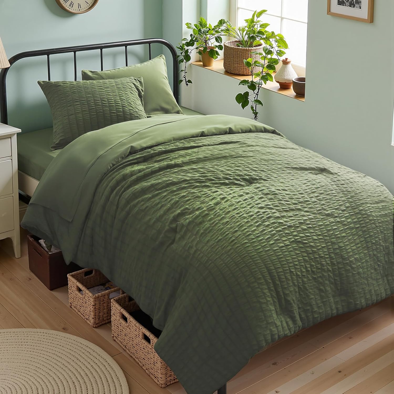Zzlpp Queen Comforter Set 7 Pieces, Olive Green Seersucker Bed in a Bag with Comforter and Sheets, All Season Bedding Sets with 1 Comforter, 2 Pillow Shams, 2 Pillowcases, 1 Flat Sheet - Image 7