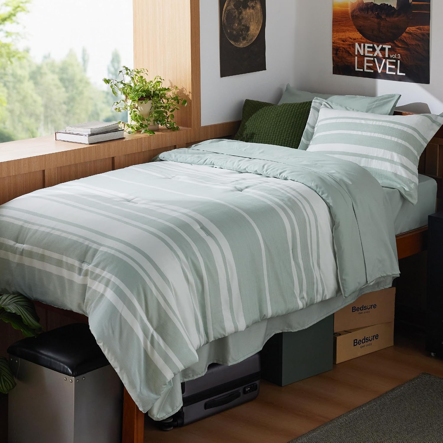 Bedsure Queen Comforter Set 7 Pieces, Blue Striped Bedding Set for All Seasons, Reversible, Cationic Dyeing Bed in a Bag with Comforter, Sheets, Pillowcases & Shams - Image 12