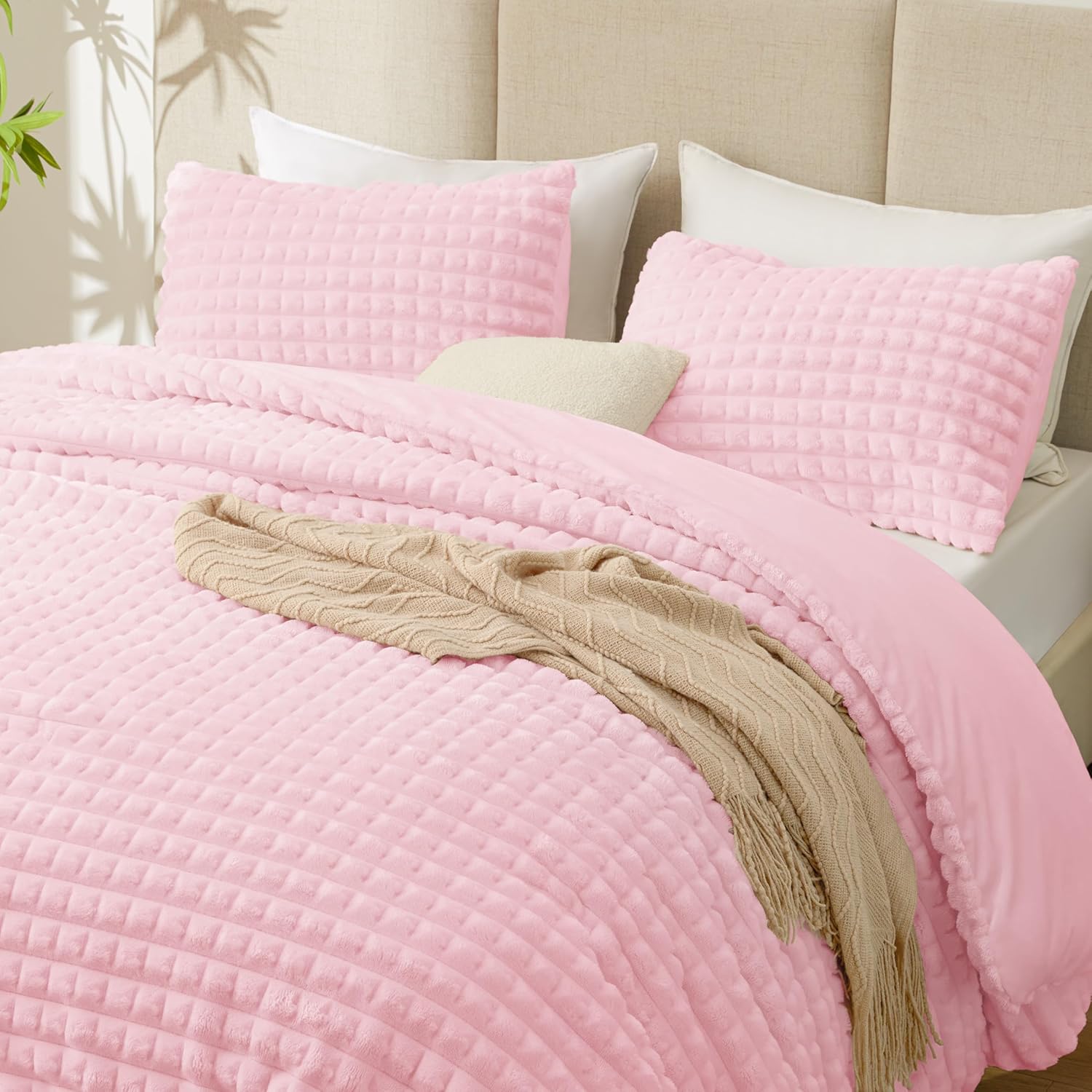 EXQ Home Fluffy Comforter Set Queen Size - Super Soft Faux Fur Stripe Jacquard Comforter 3 Pieces, Black Fleece Bedding Set,Winter Warm Bed Set,1 Comforter with 2 Pillowcases - Image 14