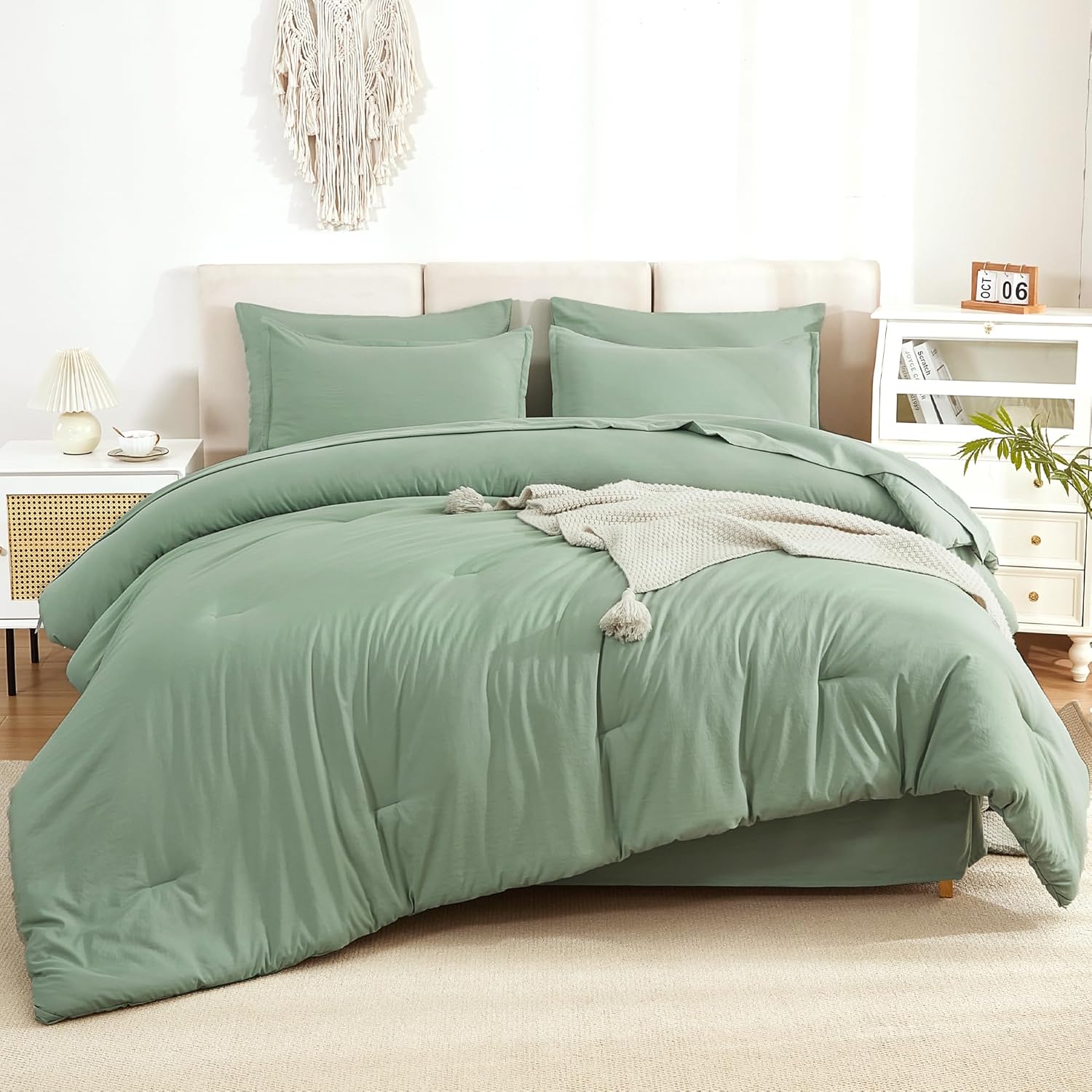 Litanika Queen Comforter Set Dark Emerald Green - 7 Pieces Bed in a Bag Queen Bedding Comforter Sets, Solid Lightweight Bed Set with Comforter, Sheets, Pillowcases & Shams - Image 35