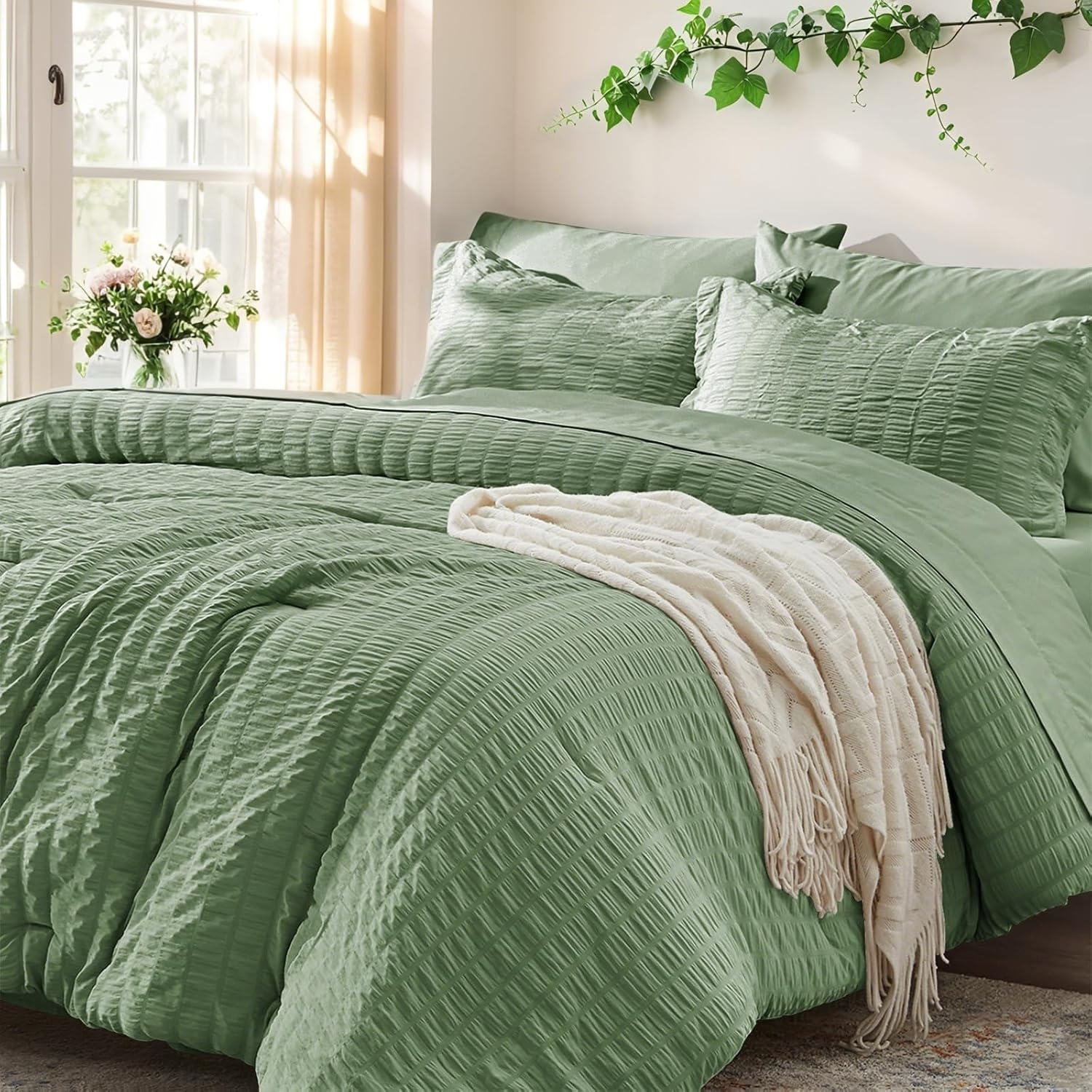 Zzlpp Queen Comforter Set 7 Pieces, Olive Green Seersucker Bed in a Bag with Comforter and Sheets, All Season Bedding Sets with 1 Comforter, 2 Pillow Shams, 2 Pillowcases, 1 Flat Sheet - Image 12