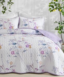 WONGS BEDDING 3 Pieces Quilt Set Queen Size, Purple Floral Botanical Plants Pattern Bedspread Coverlet Set with 2 Pillowcases, Soft Lightweight Microfiber Bedding Set for All Season(96"×90")