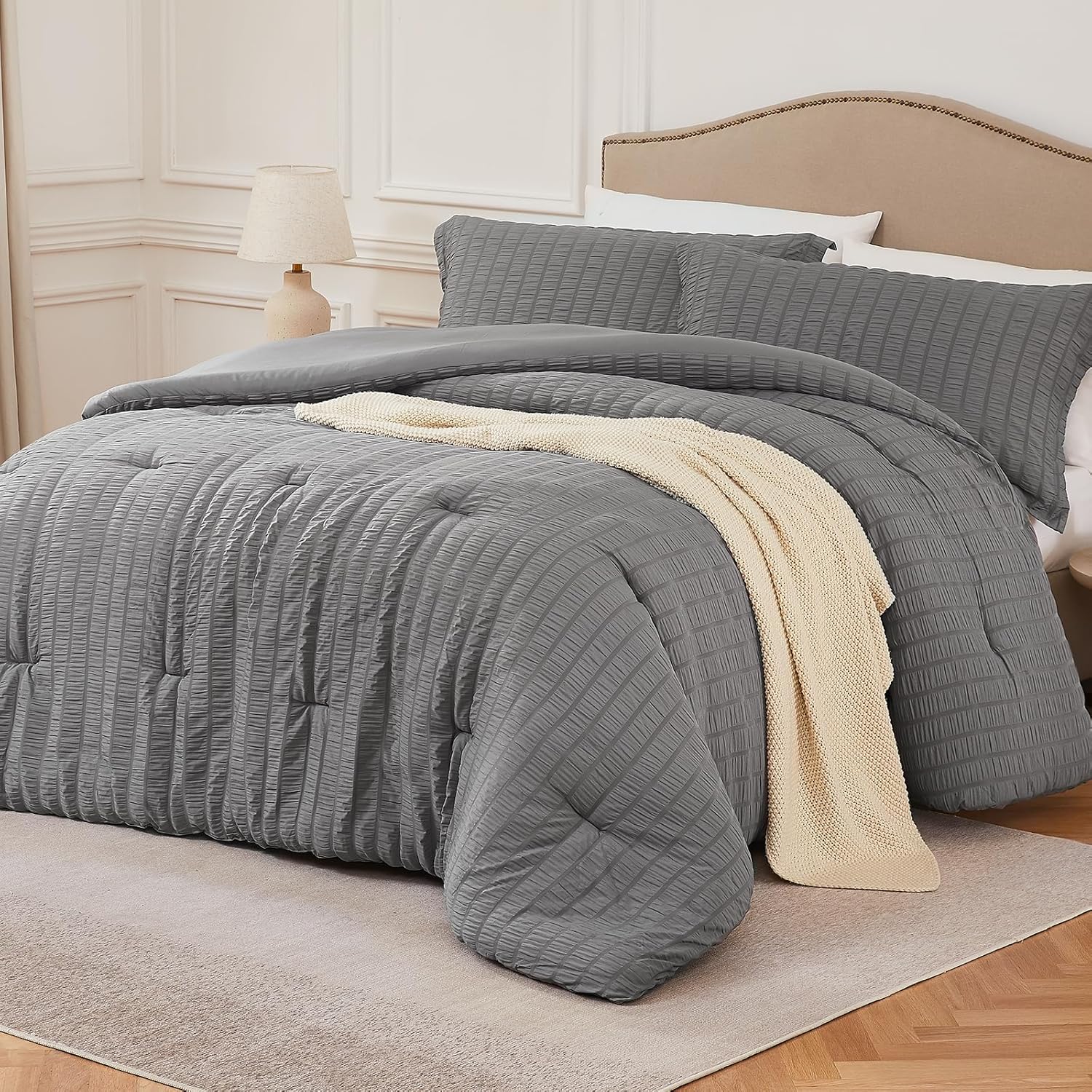 White Queen Comforter Set - 3 Pieces Seersucker Lightweight Bedding Comforter Sets (1 Soft Fluffy Comforter & 2 Pillowcases) - All Seasons Cozy Modern Bed Sets - Image 13