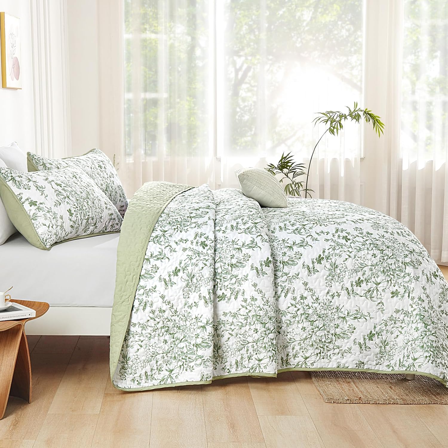 WONGS BDEEING Quilt Queen Size, Sage Green Quilt Bedding Set with 2 Pillowcases, Botanical Quilt for Queen Bed, Soft Microfiber Lightweight Coverlet Bedspread for All Season (96"×90", 3 Pieces) - Image 3