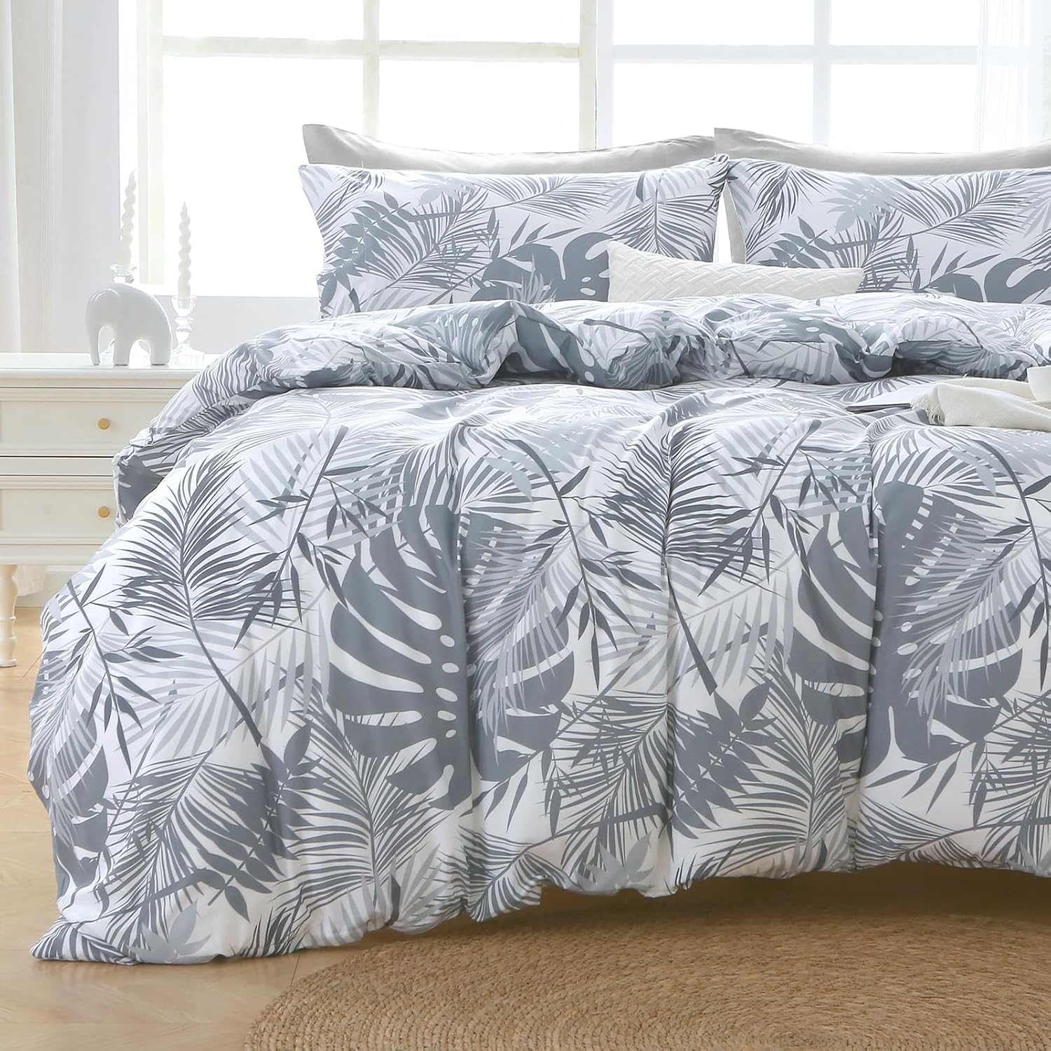 MUXHOMO Navy Blue Bed in a Bag Queen 7 Pieces, Queen Comforter Set Reversible Botanical Flowers Design, Ultra Soft & Breathable Bedding Sets with Comforter, Sheets, Pillowcases & Shams - Image 14