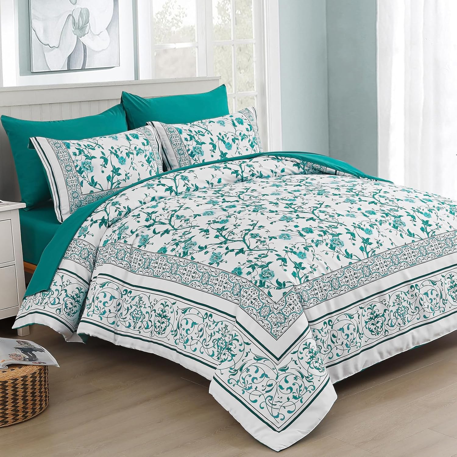 Dobuyly Floral Queen Comforter Set, 7 Piece Bed in a Bag Queen Size Blue Flowers on White Botanical Bedding Set, Soft Microfiber Bedding Comforter Sets with Sheets for All Season - Image 7