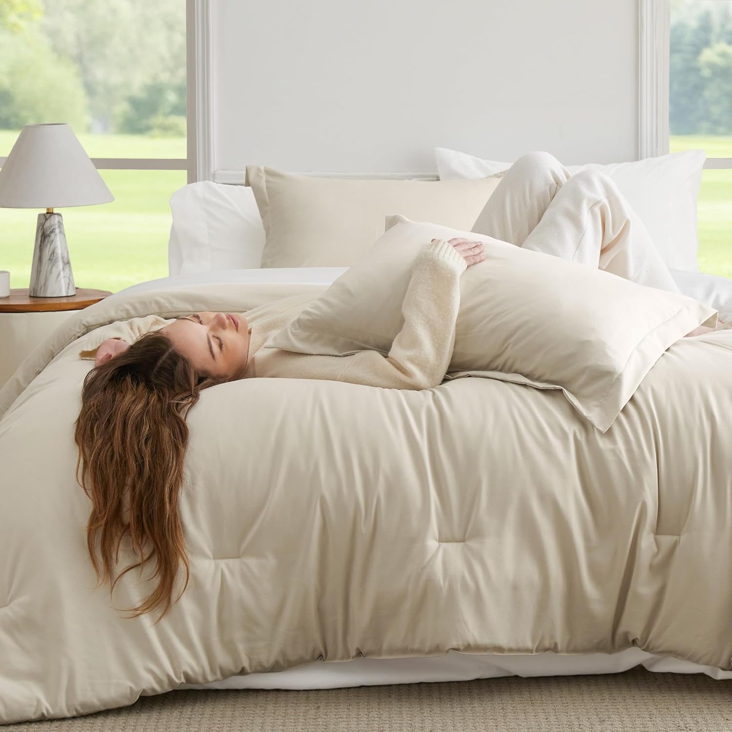 Bedsure King Size Comforter Set - 7 Pieces Beige King Bedding Set for All Seasons, Boho Contrasting Design Bed in a Bag with Comforter, Sheets, Pillowcases & Shams - Image 2