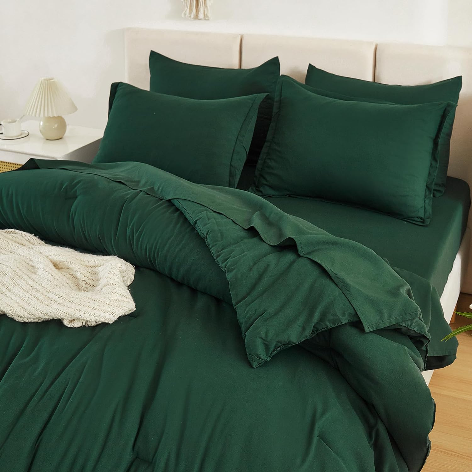 Litanika Queen Comforter Set Dark Emerald Green - 7 Pieces Bed in a Bag Queen Bedding Comforter Sets, Solid Lightweight Bed Set with Comforter, Sheets, Pillowcases & Shams - Image 4
