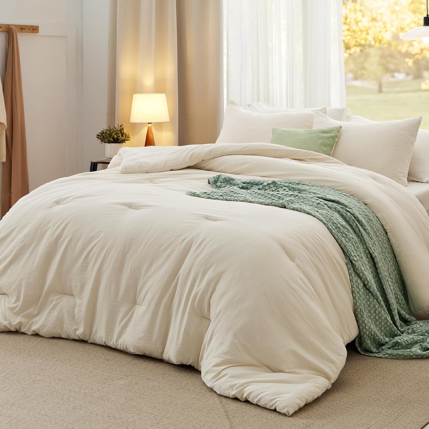 Bedsure Queen Size Comforter Set, White Soft Prewashed Bedding for All Seasons, 3 Pieces GentleSoft™ Warm Down Alternative Bed Set, 1 Lightweight Comforter (90"x90") and 2 Pillowcases (20"x26") - Image 27