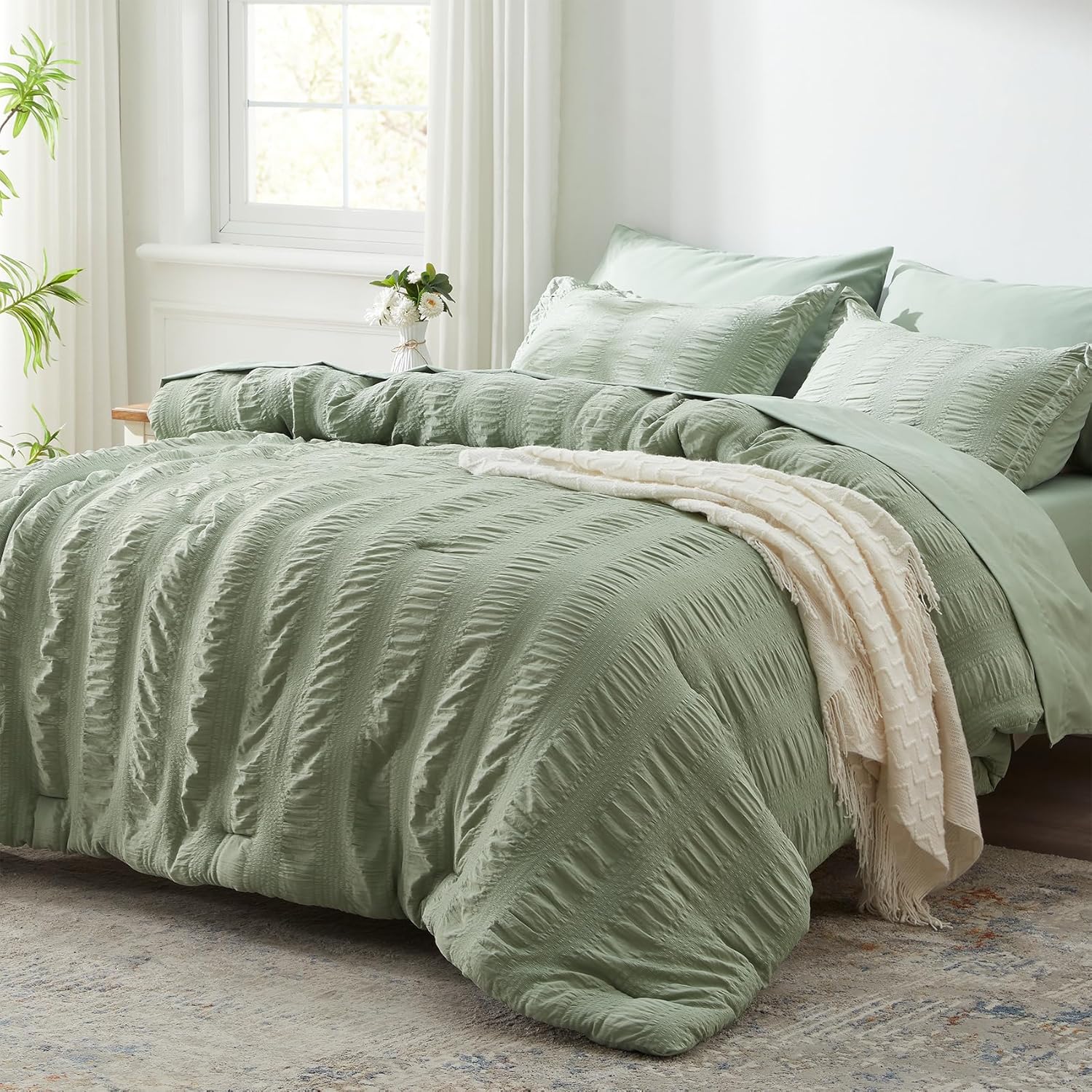 Zzlpp Queen Comforter Set 7 Pieces, Olive Green Seersucker Bed in a Bag with Comforter and Sheets, All Season Bedding Sets with 1 Comforter, 2 Pillow Shams, 2 Pillowcases, 1 Flat Sheet - Image 28