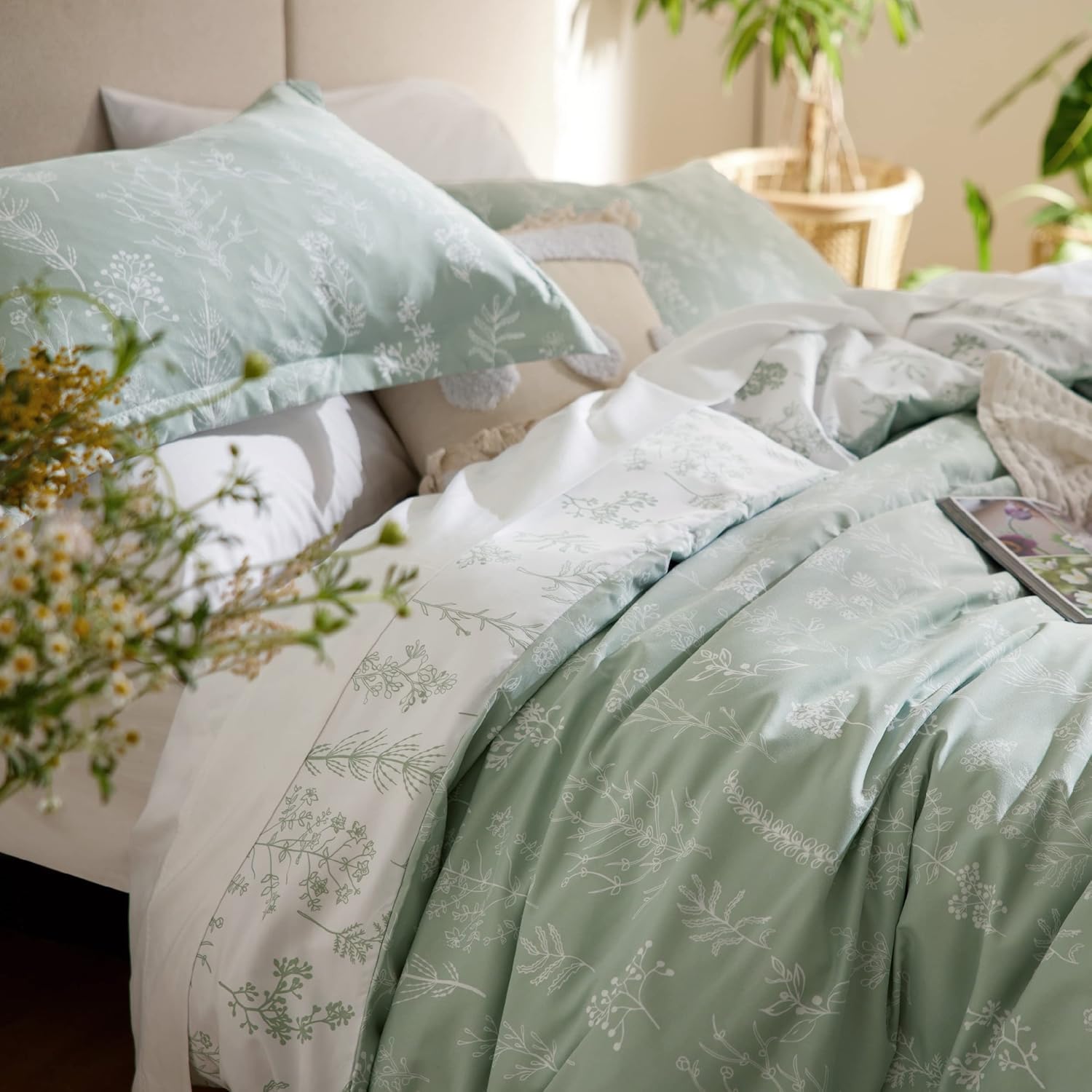 Bedsure Queen Comforter Set - Sage Green Bed Set, 3 Pieces Cute Floral Bedding, 1 Soft Reversible Botanical Flowers Comforter and 2 Pillow Shams - Image 6