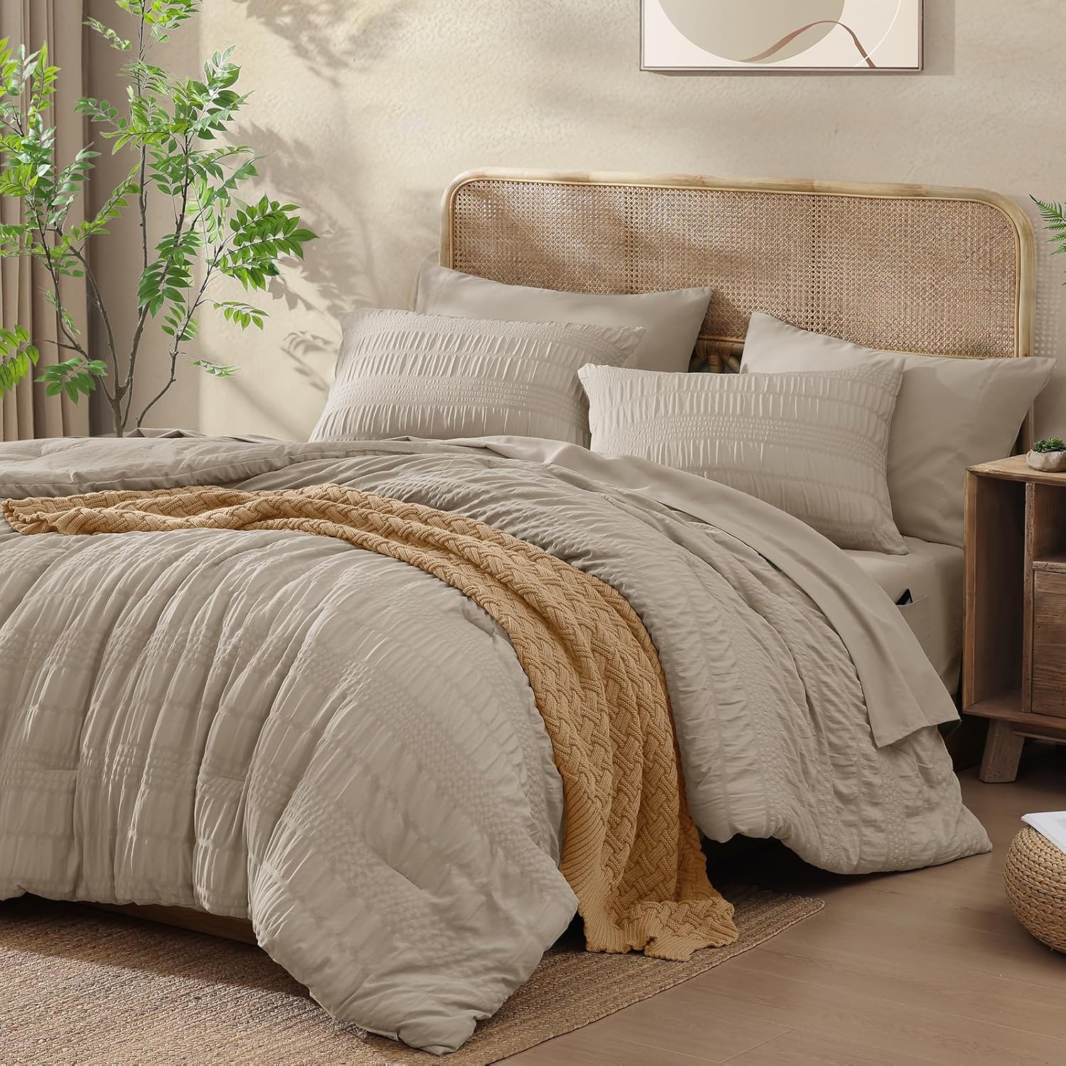 CASAAGUSTO Queen Comforter Set, 7 Pieces Oatmeal Seersucker Bed in a Bag Queen Size Soft All Seasons, Bedding Sets with Comforter, Flat Sheet, Fitted Sheet, 2 Pillow Shams, 2 Pillowcases - Image 2