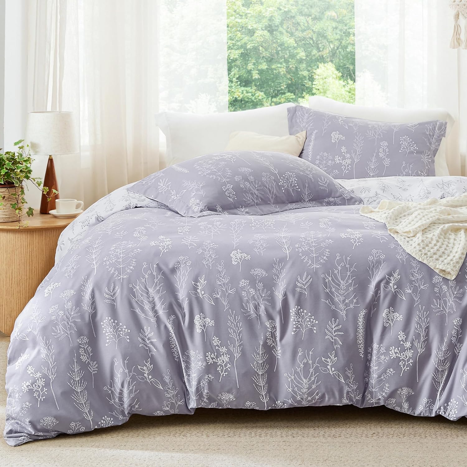 Bedsure Queen Comforter Set - Grey Bed Set, 3 Pieces Cute Floral Bedding, 1 Soft Reversible Botanical Flowers Comforter and 2 Pillow Shams - Image 39
