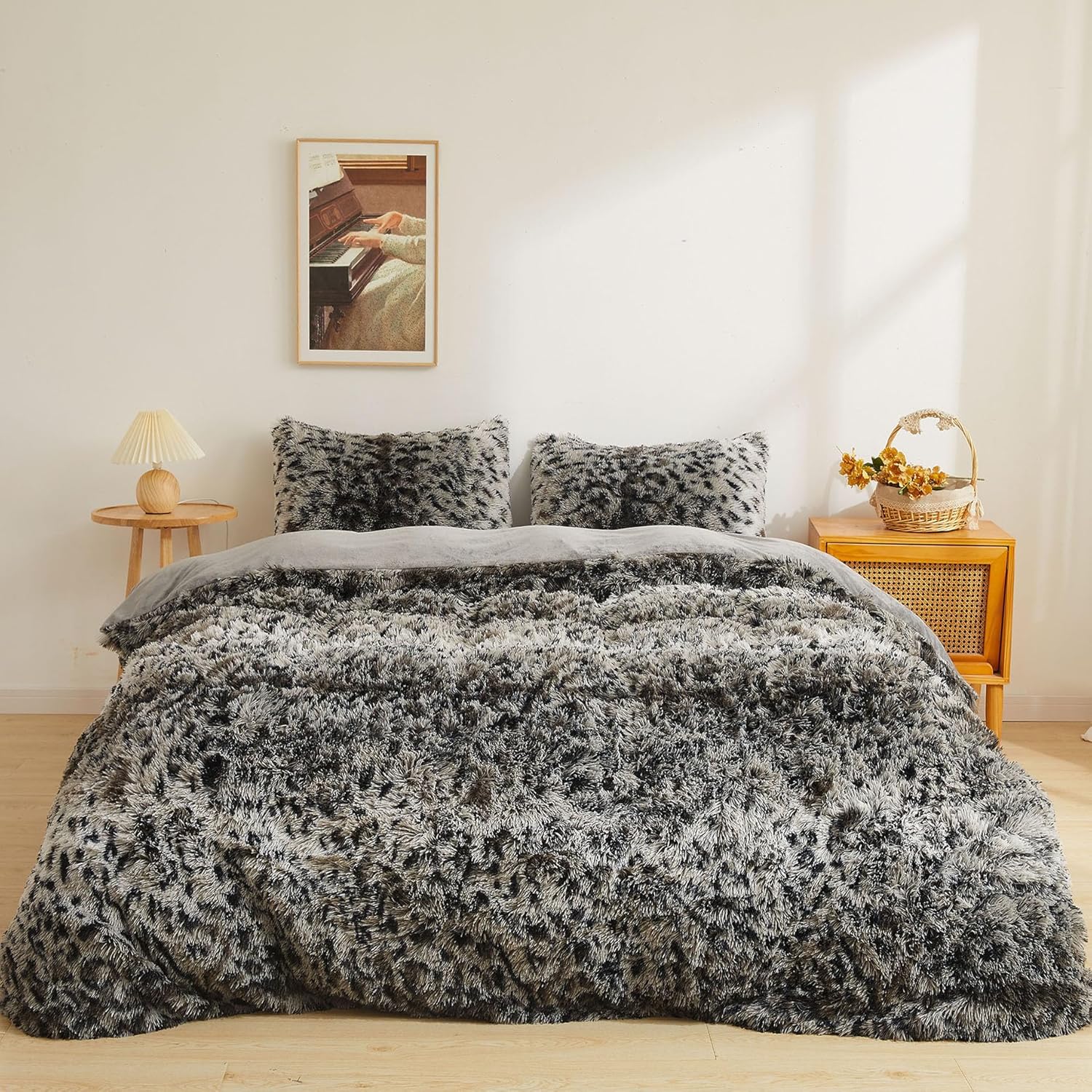 XeGe Cheetah Print Fluffy Faux Fur Duvet Cover Set, 3 Pieces Soft Plush Shaggy Fuzzy Bedding Set(1 Faux Fur Leopard Print Comforter Cover + 2 Furry Pillowcases), Zipper Closure(Queen, Brown) - Image 12