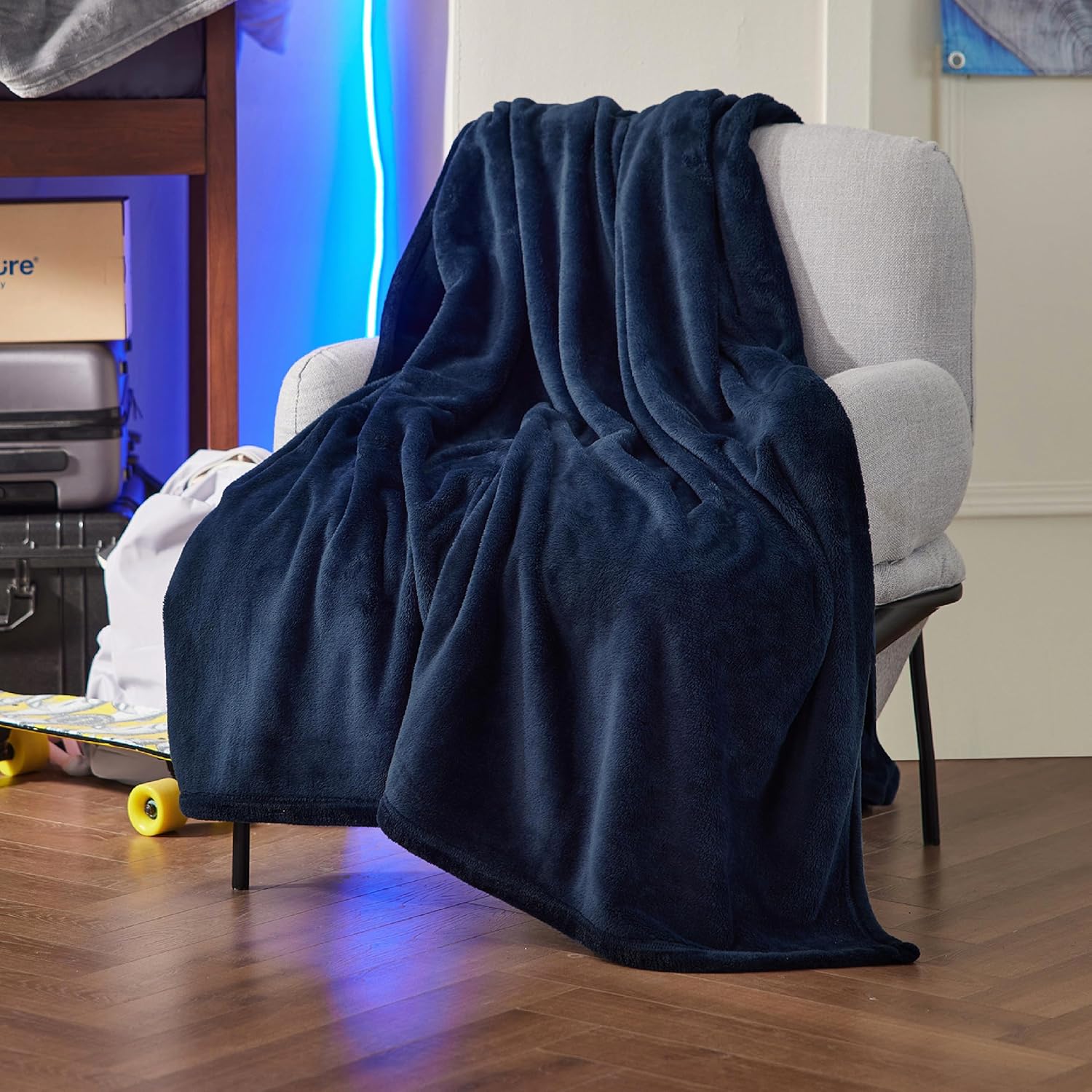 Bedsure GentleSoft Fleece Bed Blankets Queen Size Grey - Soft Lightweight Fuzzy Cozy Luxury Fall Blanket Microfiber, Room Home Decor Christmas Decorations Gifts for Women and Men, 90x90 inches - Image 80