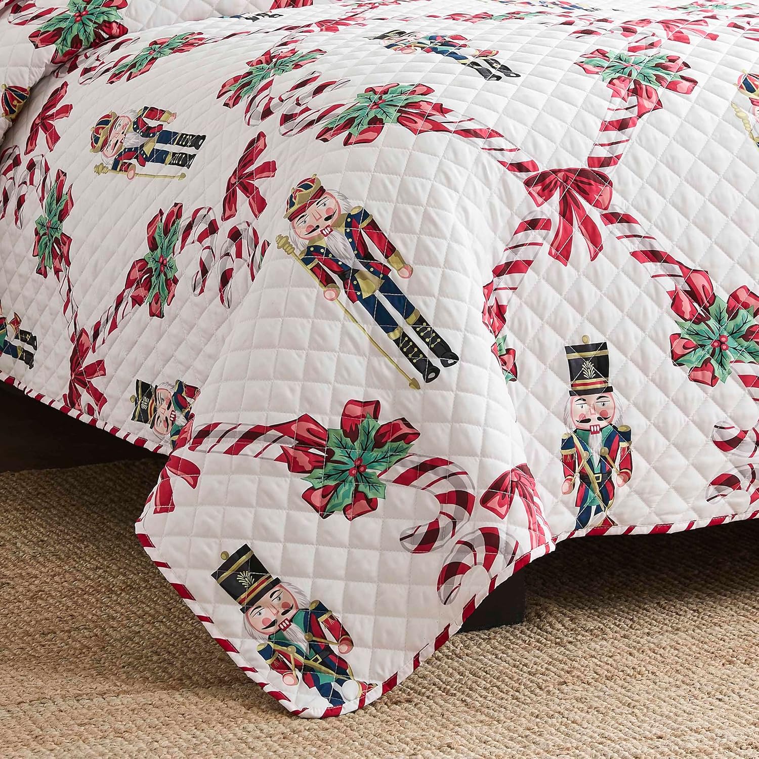 Avanti Linens - Full/Queen Quilt Set, Reversible Bedding with Matching Shams, Medium Weight Bed Set, Holiday Room Decor (Nutcracker) - Image 3