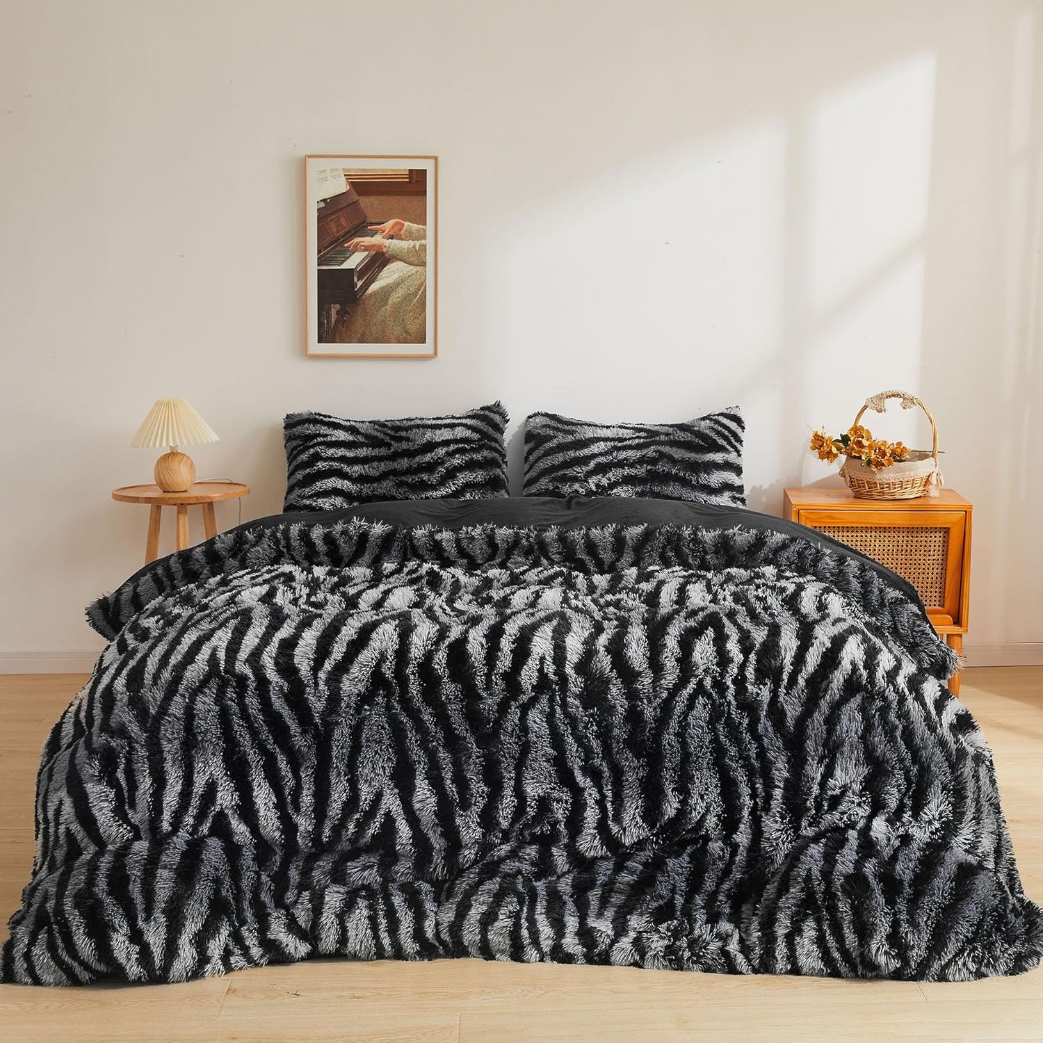 XeGe Cheetah Print Fluffy Faux Fur Duvet Cover Set, 3 Pieces Soft Plush Shaggy Fuzzy Bedding Set(1 Faux Fur Leopard Print Comforter Cover + 2 Furry Pillowcases), Zipper Closure(Queen, Brown) - Image 15