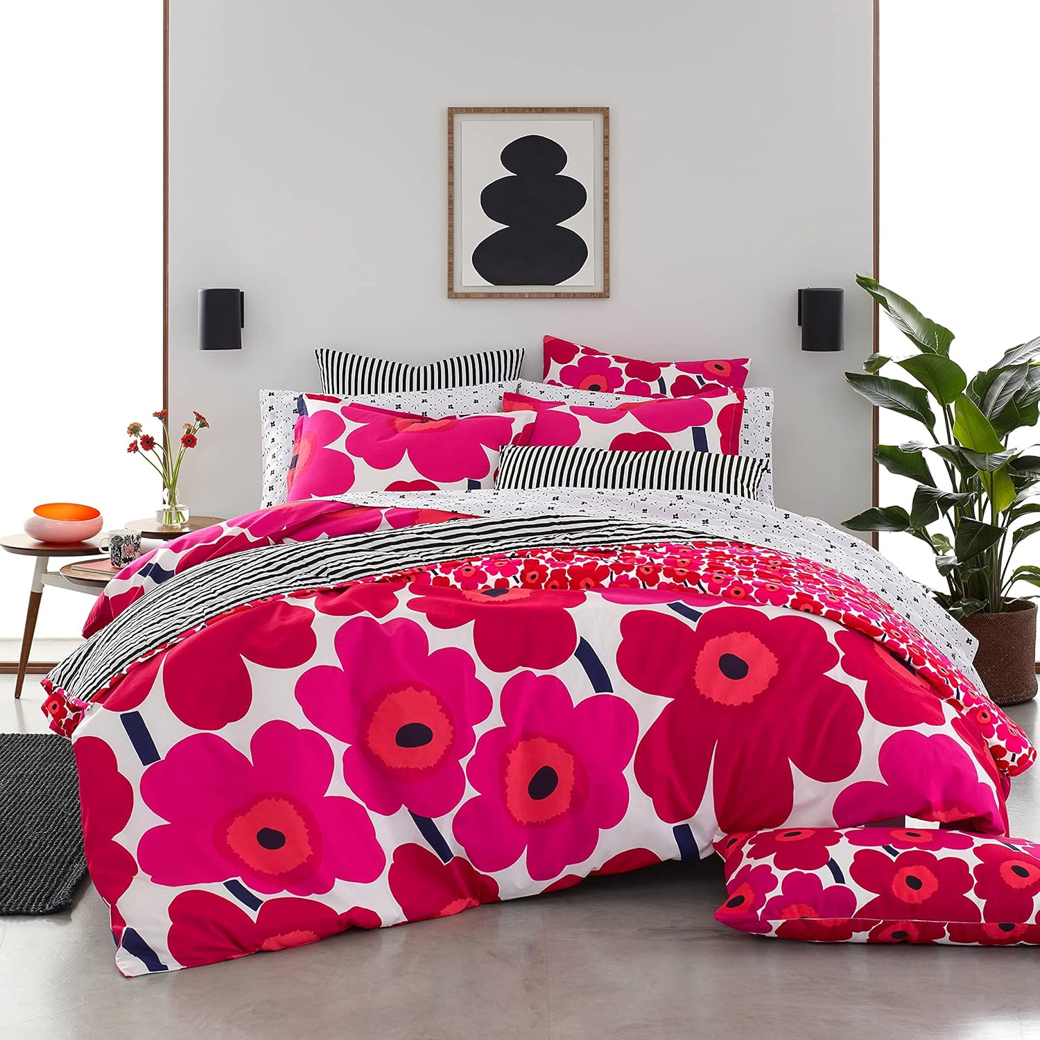 MARIMEKKO - King Comforter Set, 100% Cotton Bedding with a Naturally Soft Feel, Medium Weight for Year Round Comfort, 3 Piece Bed Set with Matching Pillowcases (Unikko Red) - Image 4