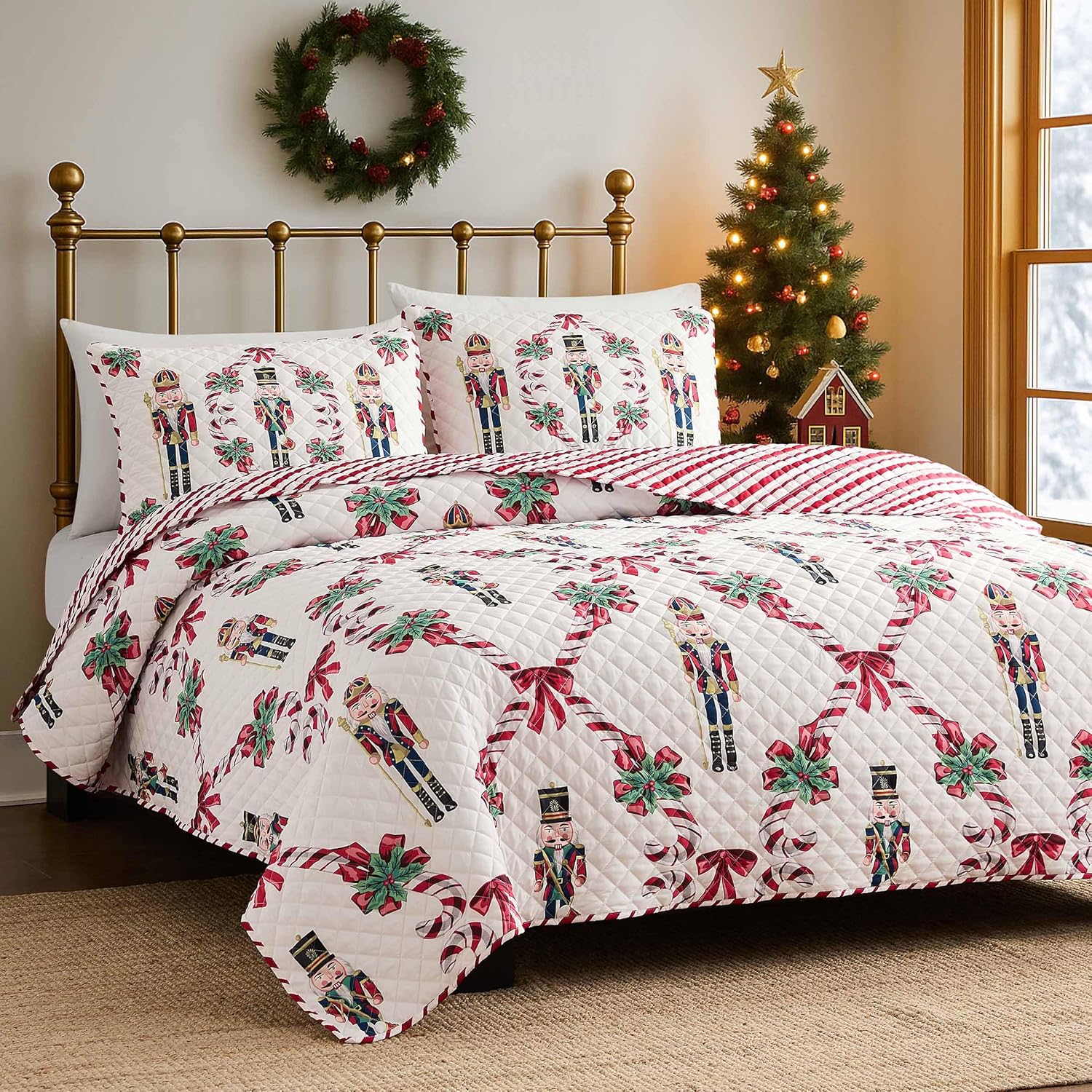 Avanti Linens - Full/Queen Quilt Set, Reversible Bedding with Matching Shams, Medium Weight Bed Set, Holiday Room Decor (Nutcracker)
