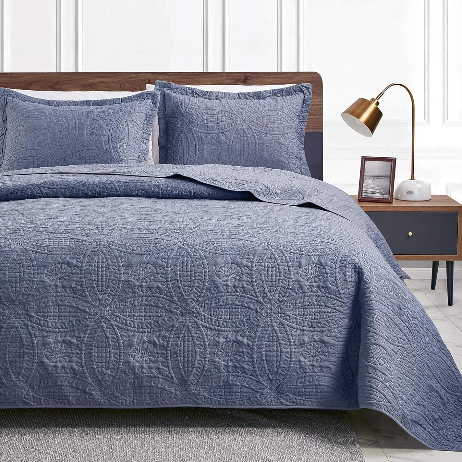 Love's cabin King Size Quilt Set Blue Bedspreads - Soft Bed Summer Lightweight Bedspread Comforter - Modern Style Coin Pattern Coverlet for All Season - 3 Pieces (1 Quilt, 2 Pillow Shams) - Image 34