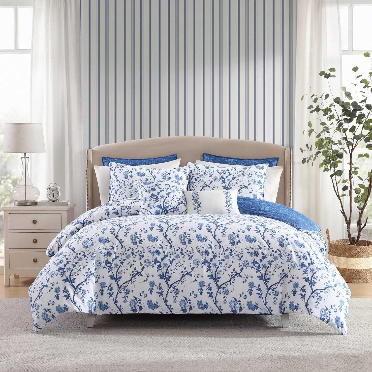 Laura Ashley - Queen Comforter Set, Soft Cotton Bedding with a Medium Weight for Year Round, 7 Piece Bed Set with Matching Pillowcases, Euro Shams & Bonus Throw Pillow Covers (Hope Patchwork Blue) - Image 5
